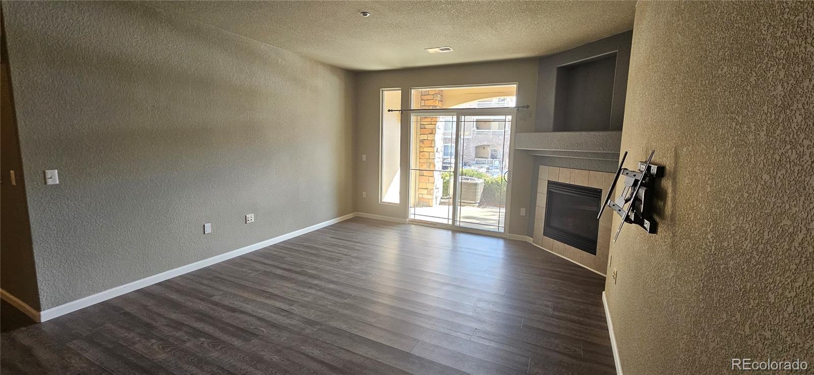 MLS Image #16 for 9557 w san juan circle,littleton, Colorado