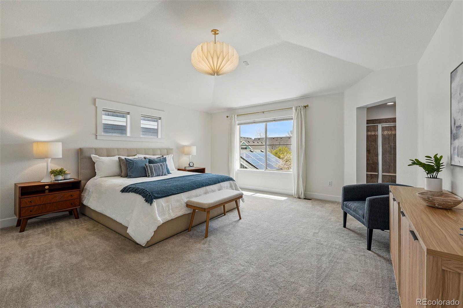 MLS Image #3 for 9826 e 27th drive,denver, Colorado