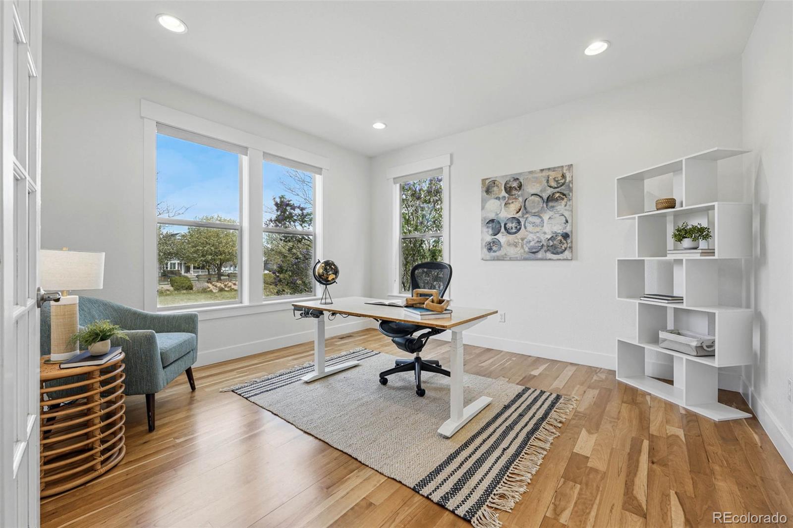 MLS Image #8 for 9826 e 27th drive,denver, Colorado