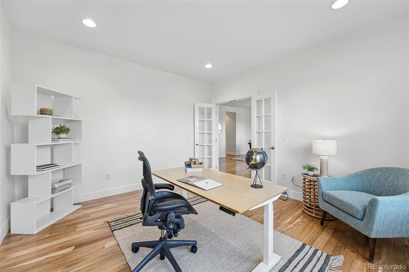 MLS Image #9 for 9826 e 27th drive,denver, Colorado