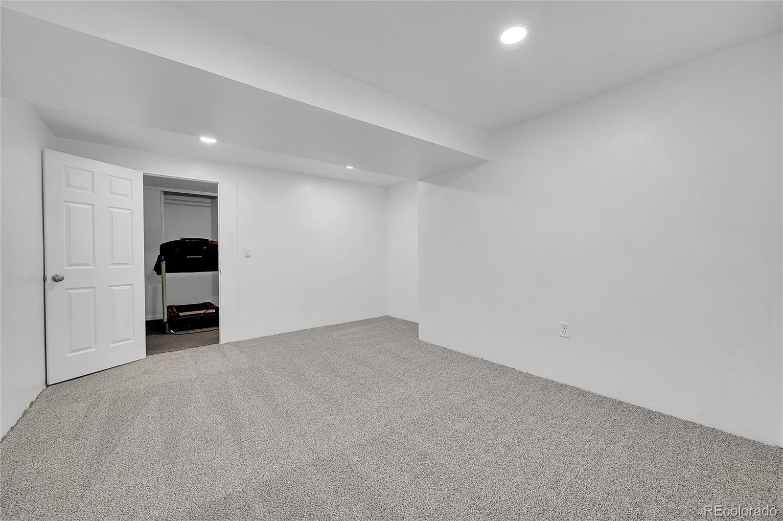 MLS Image #30 for 17336 e rice circle,aurora, Colorado