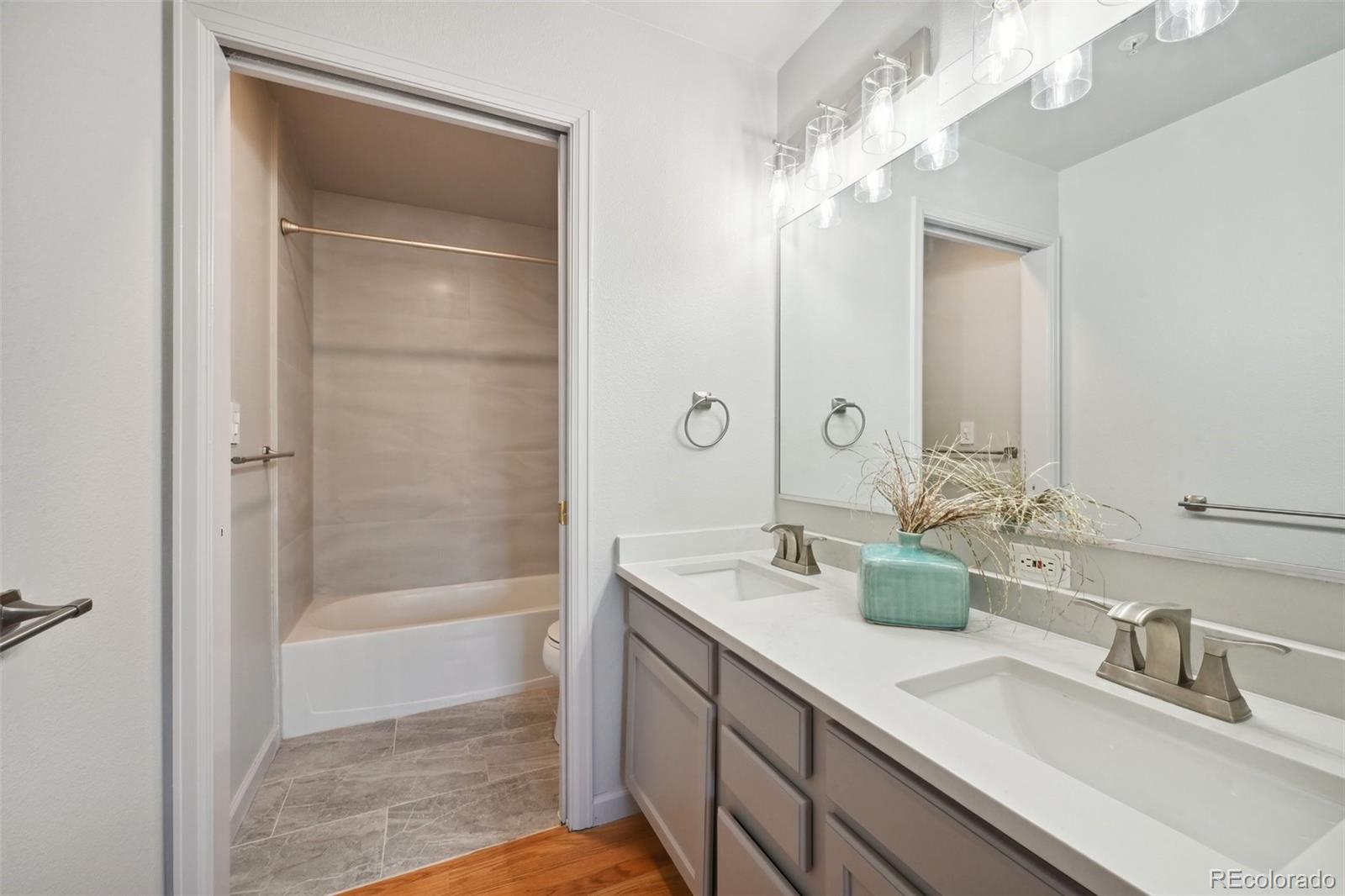 MLS Image #15 for 1780 n washington street,denver, Colorado