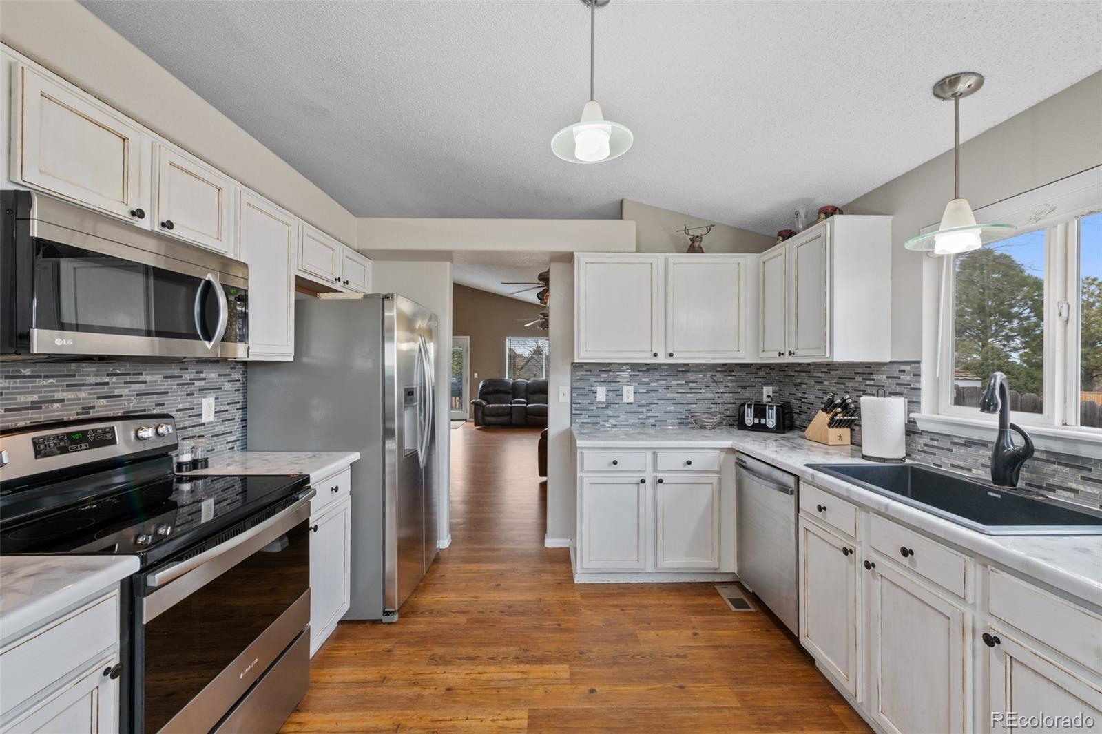 MLS Image #8 for 5343 s ukraine way,aurora, Colorado