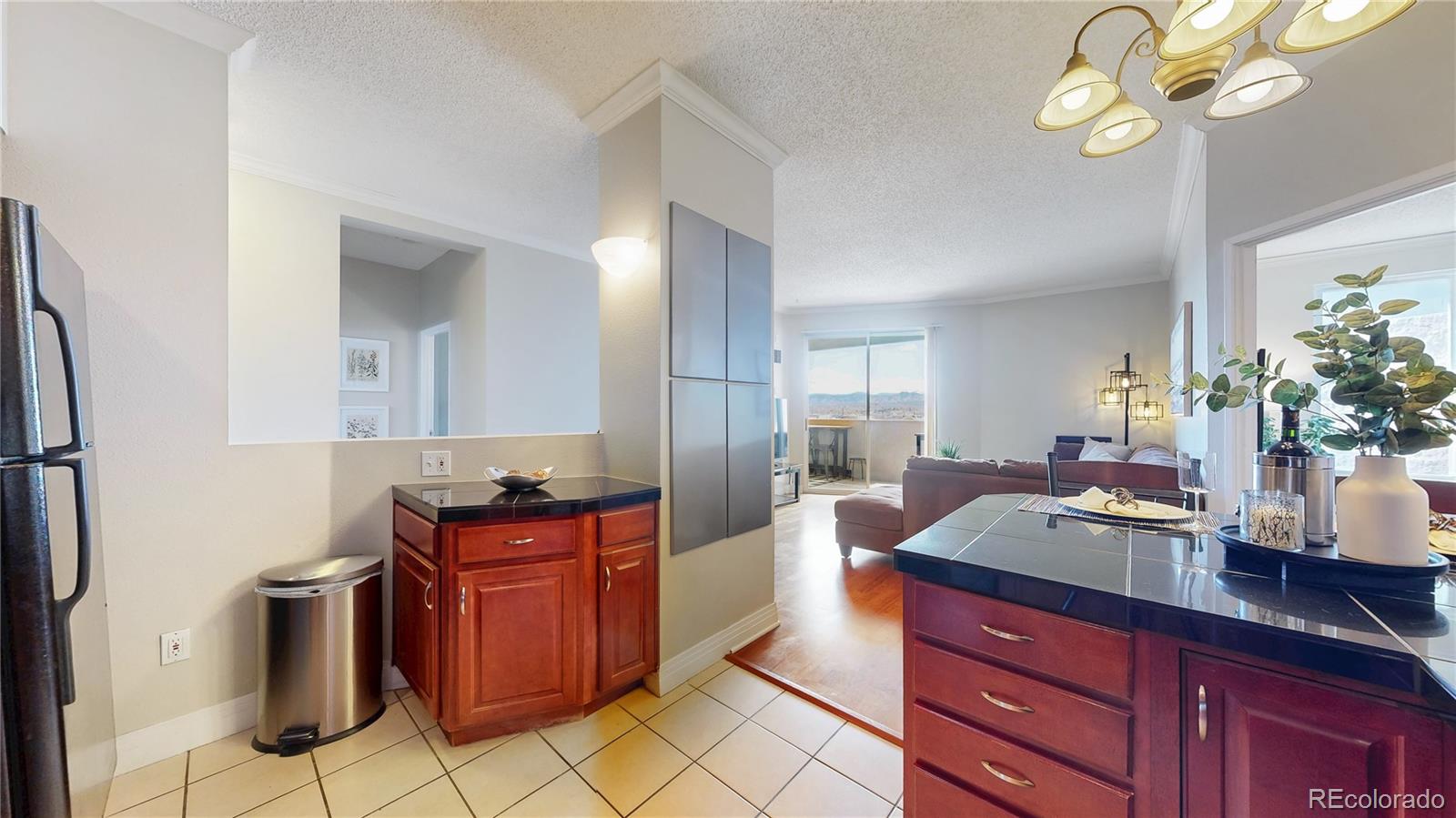 MLS Image #11 for 601 w 11th avenue,denver, Colorado