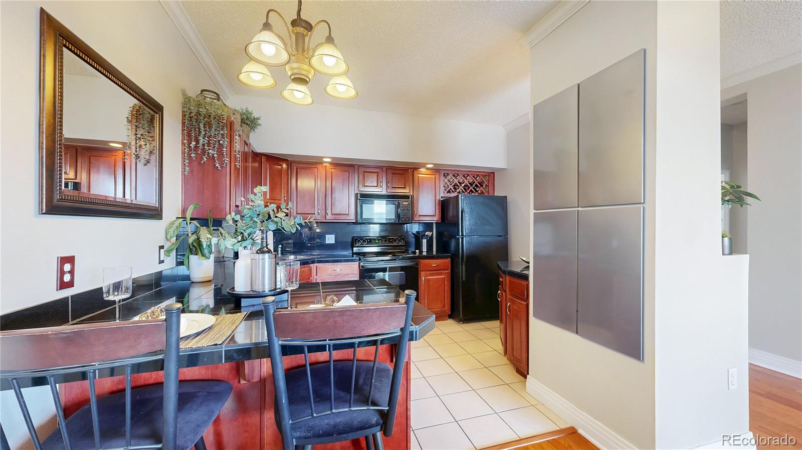 MLS Image #6 for 601 w 11th avenue,denver, Colorado
