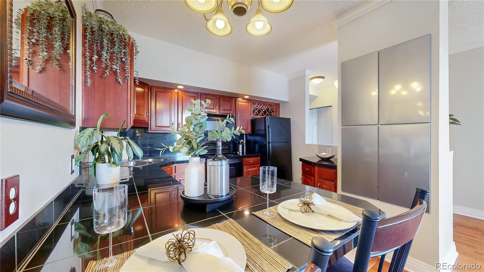 MLS Image #7 for 601 w 11th avenue,denver, Colorado
