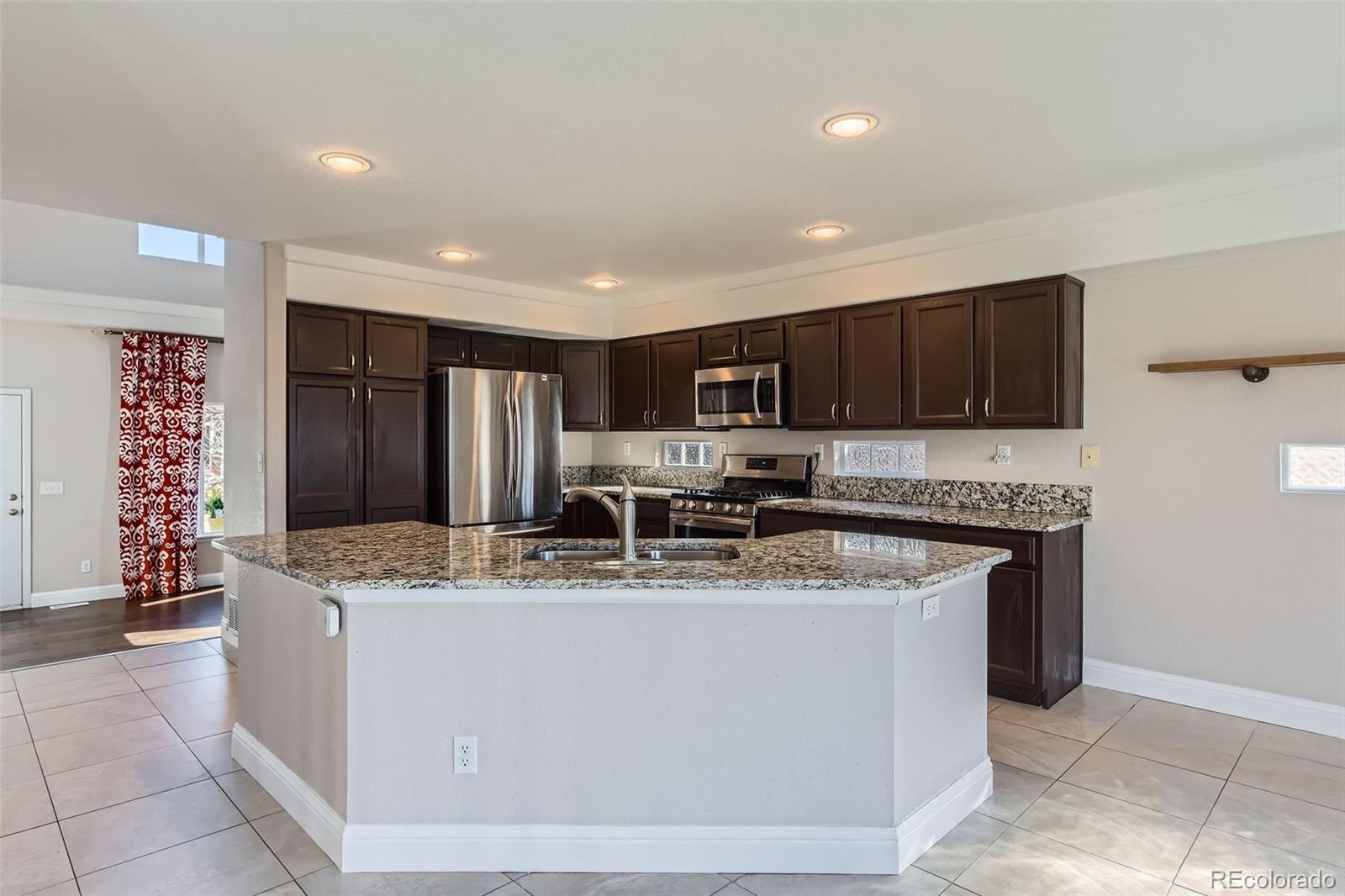MLS Image #11 for 4774  waldenwood drive,highlands ranch, Colorado