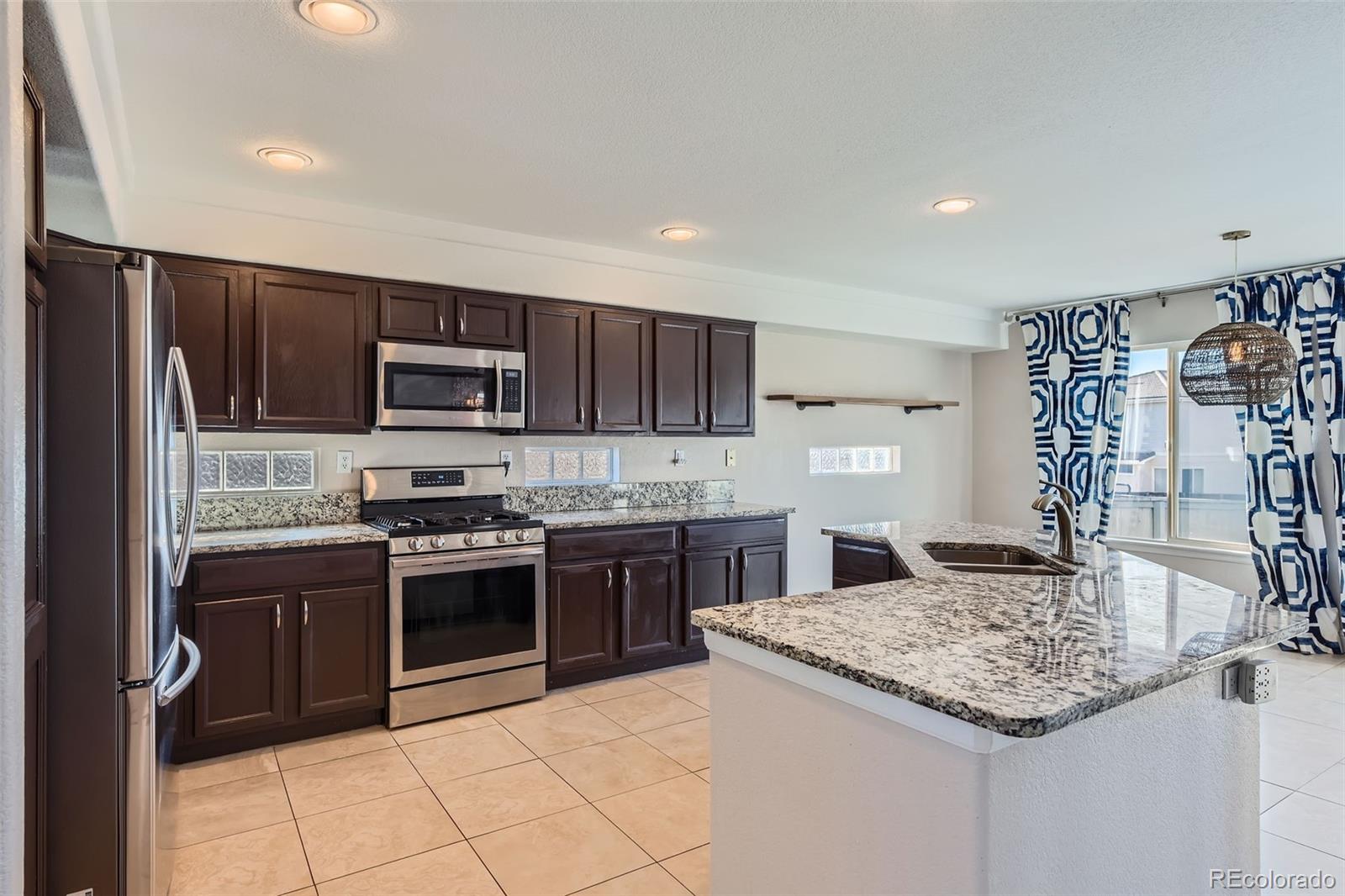 MLS Image #8 for 4774  waldenwood drive,highlands ranch, Colorado