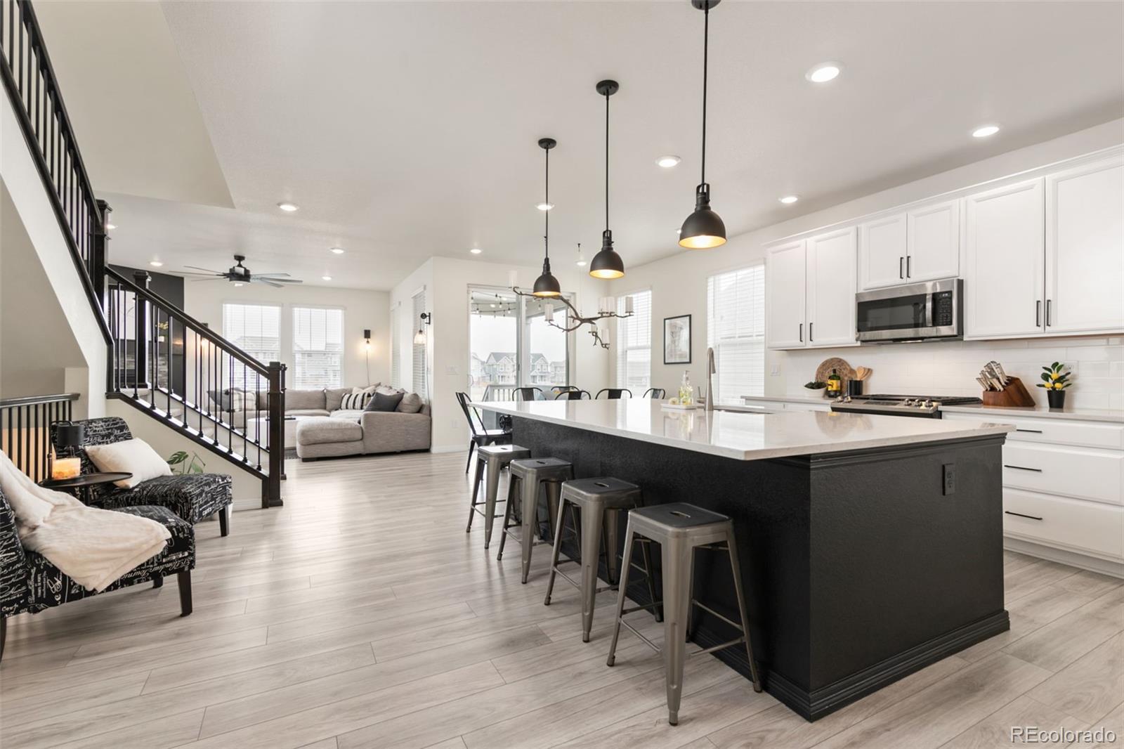 MLS Image #8 for 17614  drake street,broomfield, Colorado