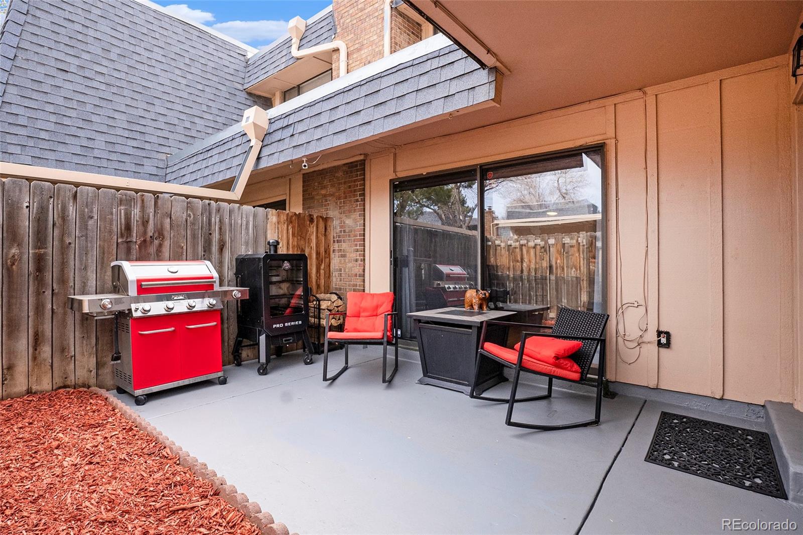 MLS Image #2 for 7995 e mississippi avenue,denver, Colorado