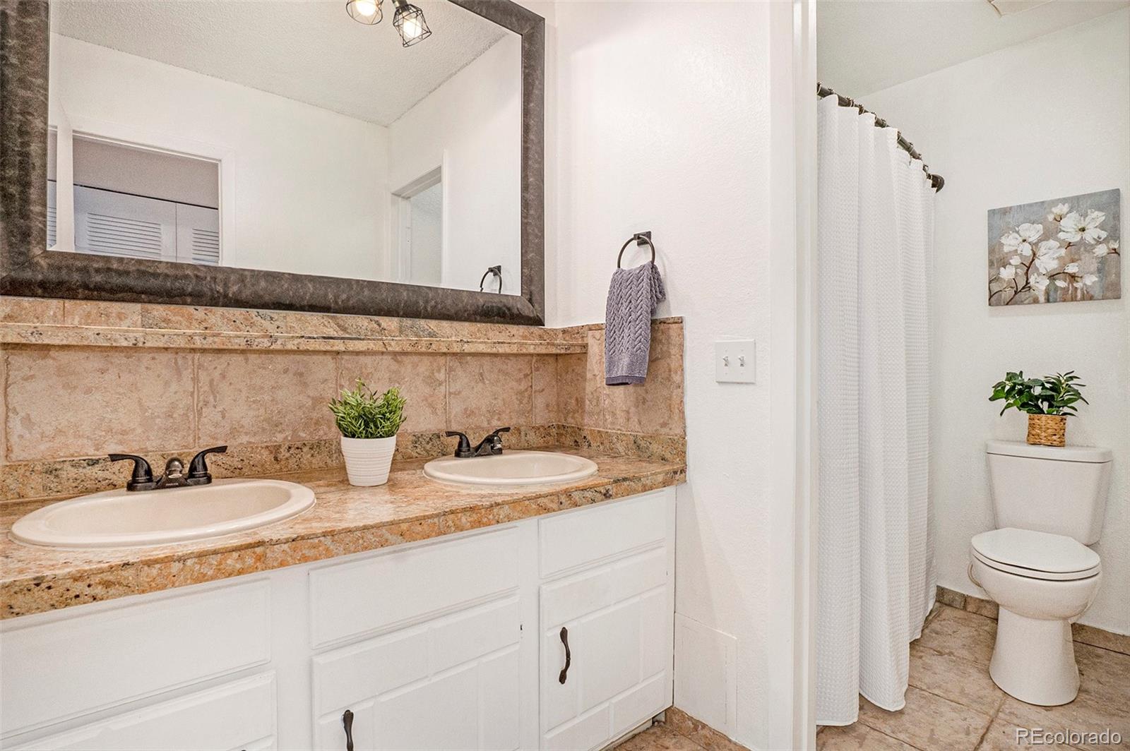 MLS Image #4 for 7995 e mississippi avenue,denver, Colorado