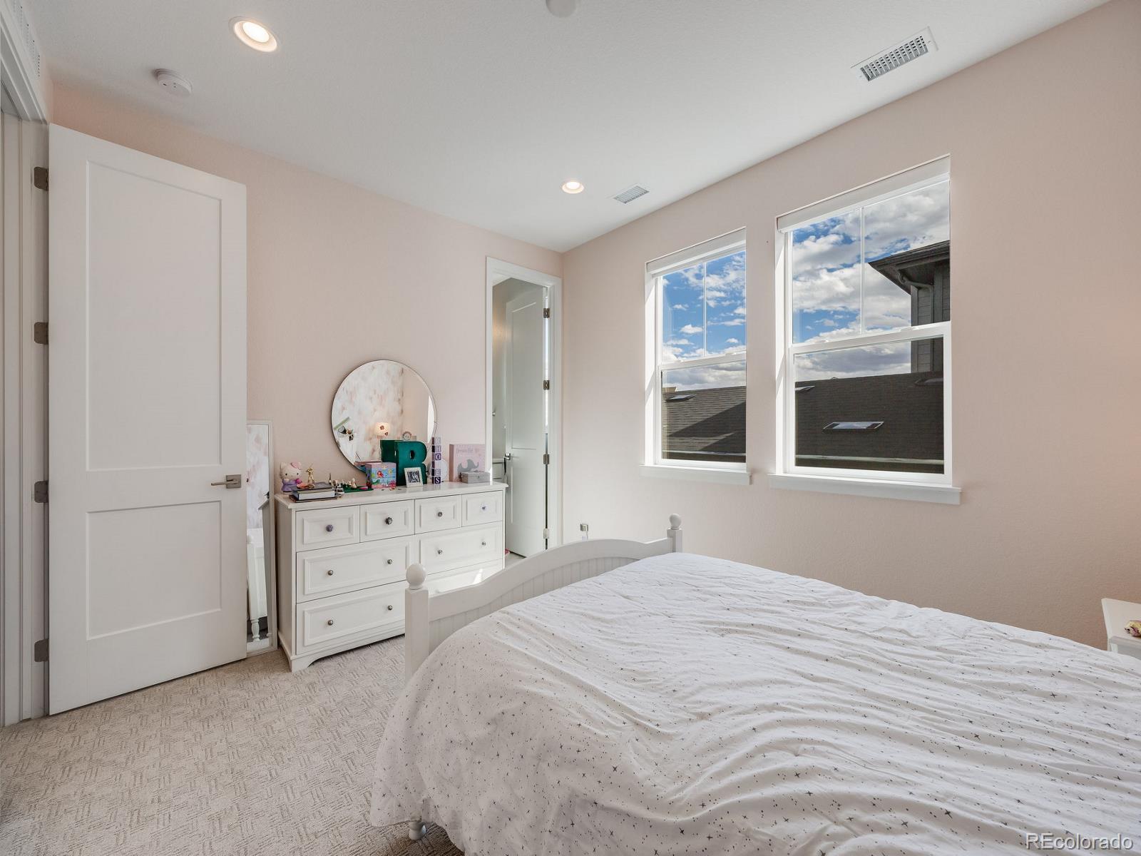 MLS Image #33 for 6923  copper sky circle,castle pines, Colorado