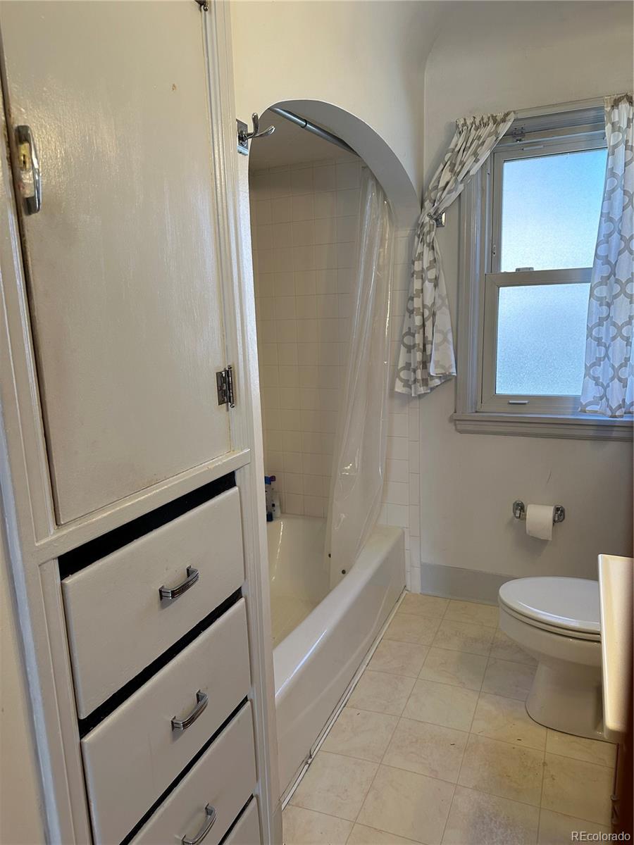MLS Image #13 for 2732 s downing circle,denver, Colorado