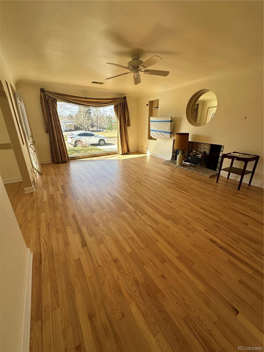 MLS Image #4 for 2732 s downing circle,denver, Colorado