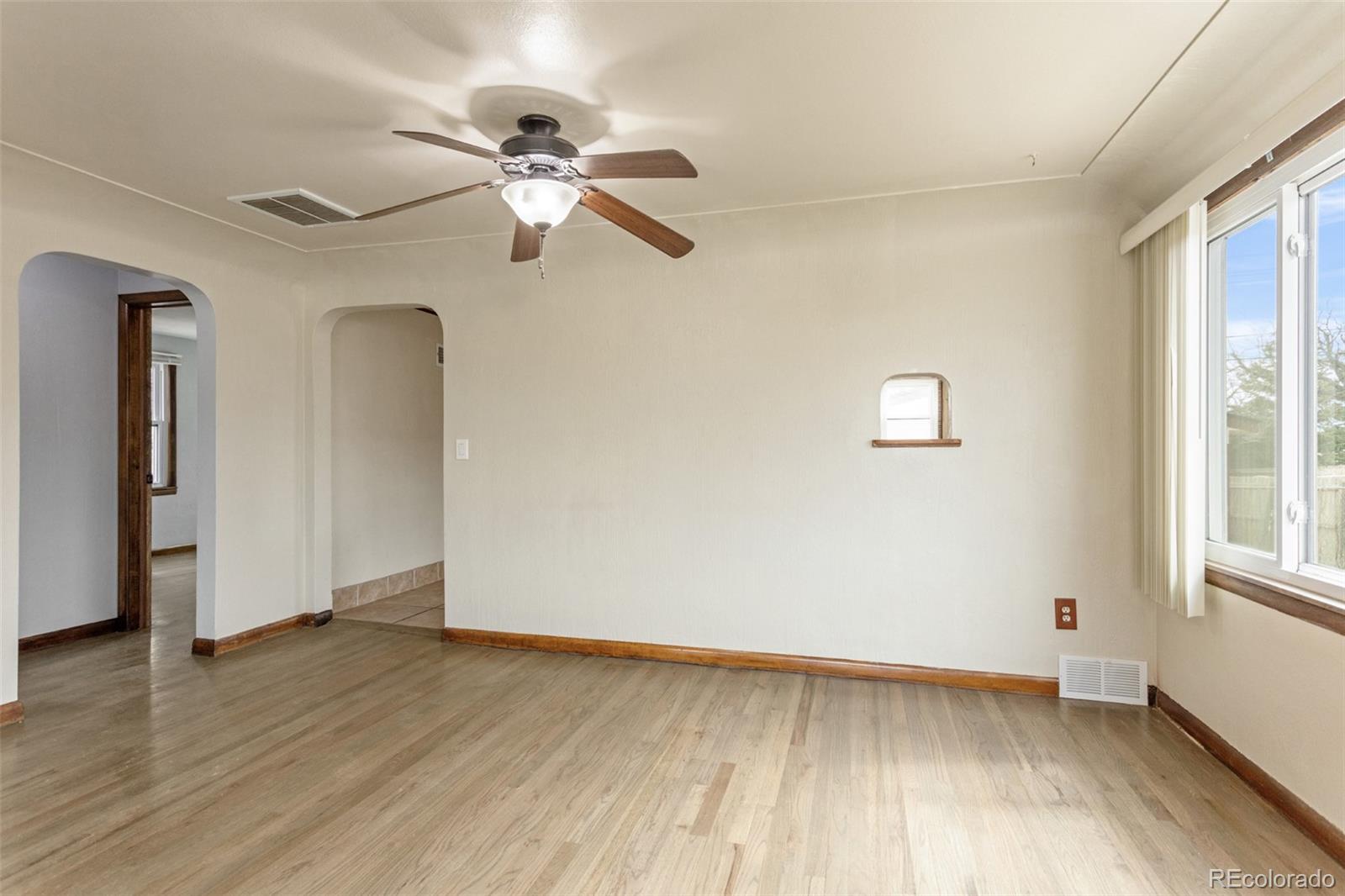 MLS Image #5 for 360 s elm street,keenesburg, Colorado