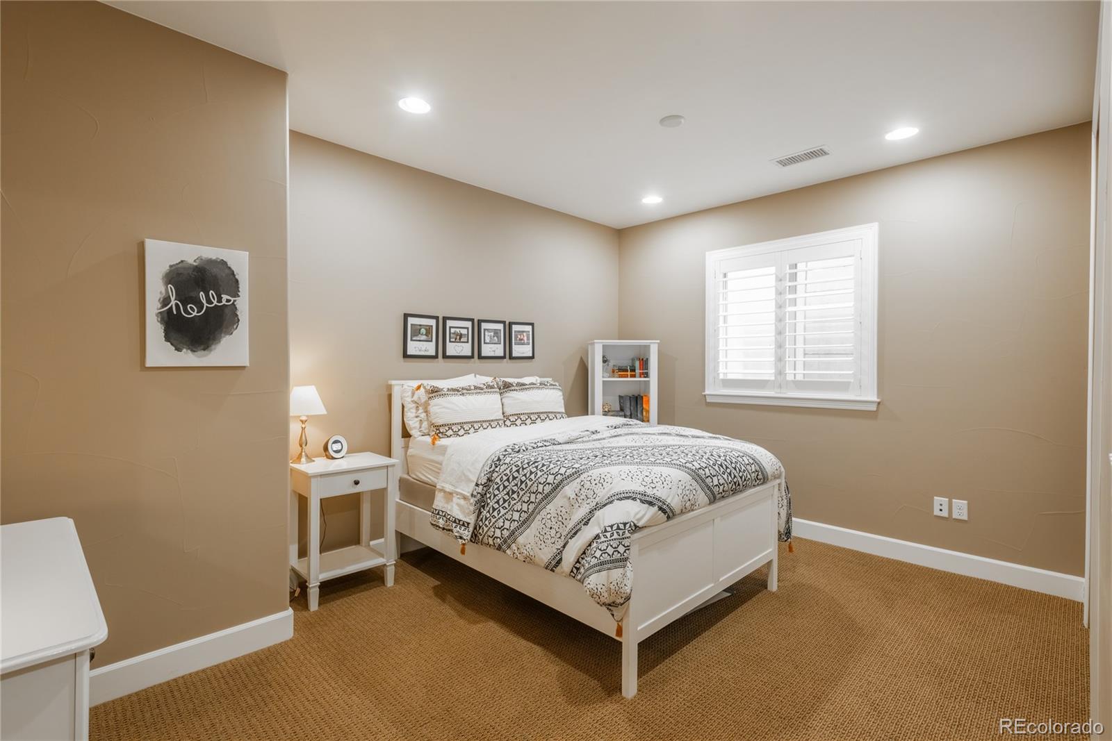 MLS Image #34 for 10660  winding pine point,highlands ranch, Colorado