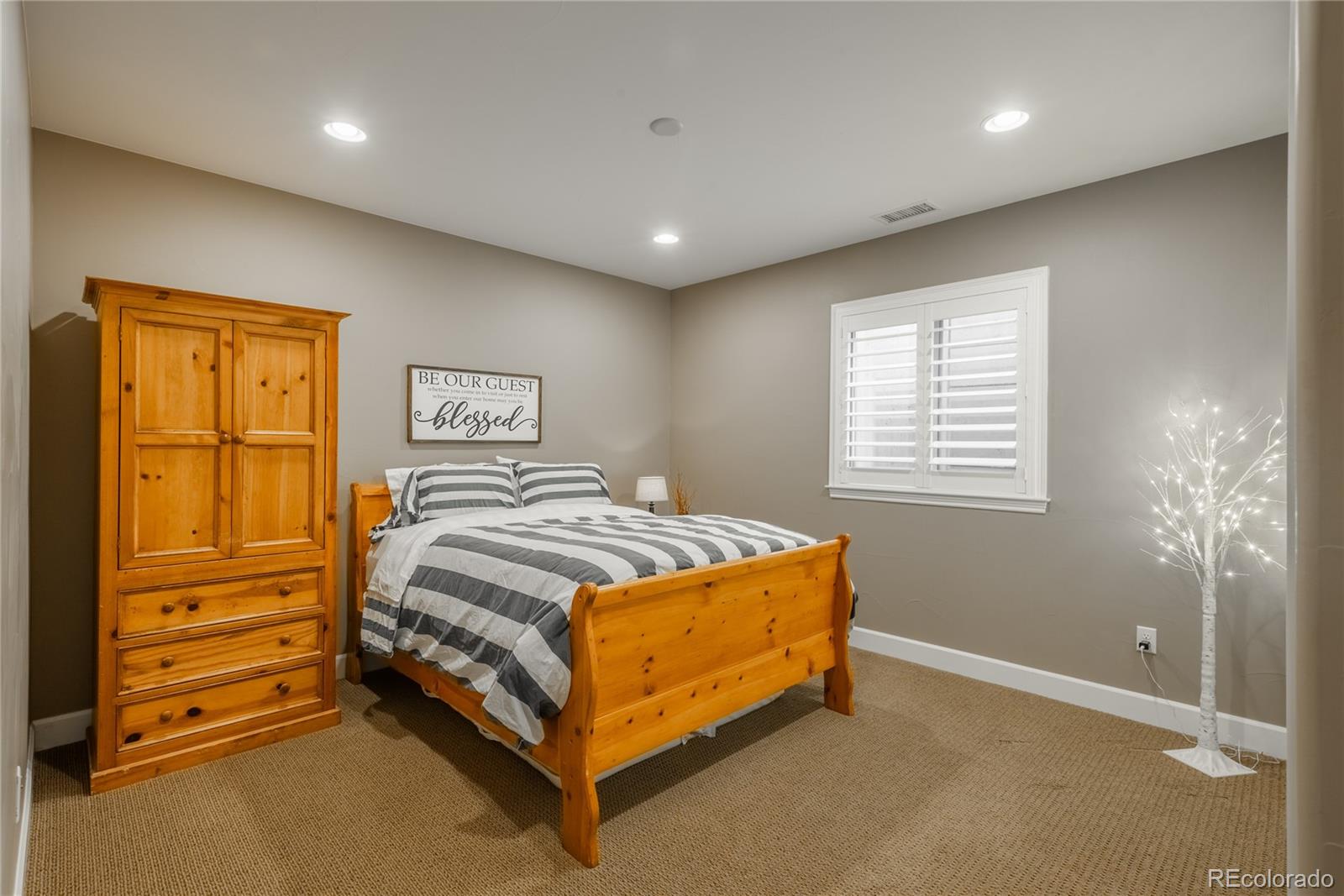 MLS Image #36 for 10660  winding pine point,highlands ranch, Colorado