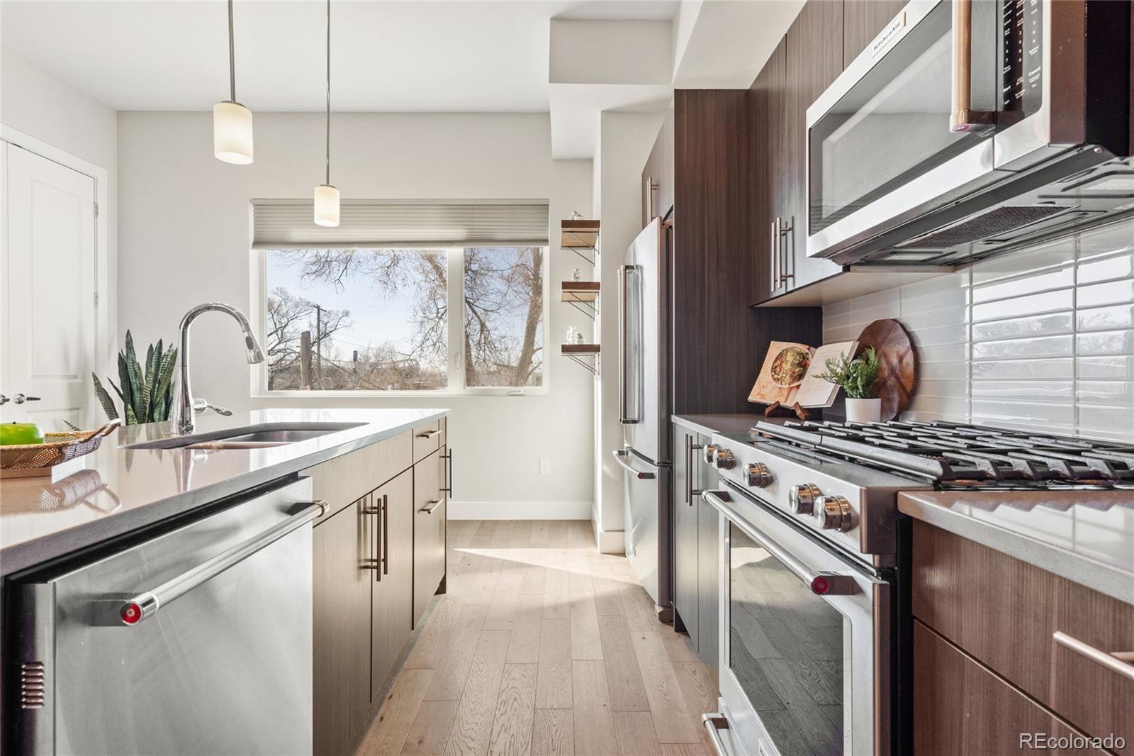 MLS Image #4 for 2321  eliot street,denver, Colorado