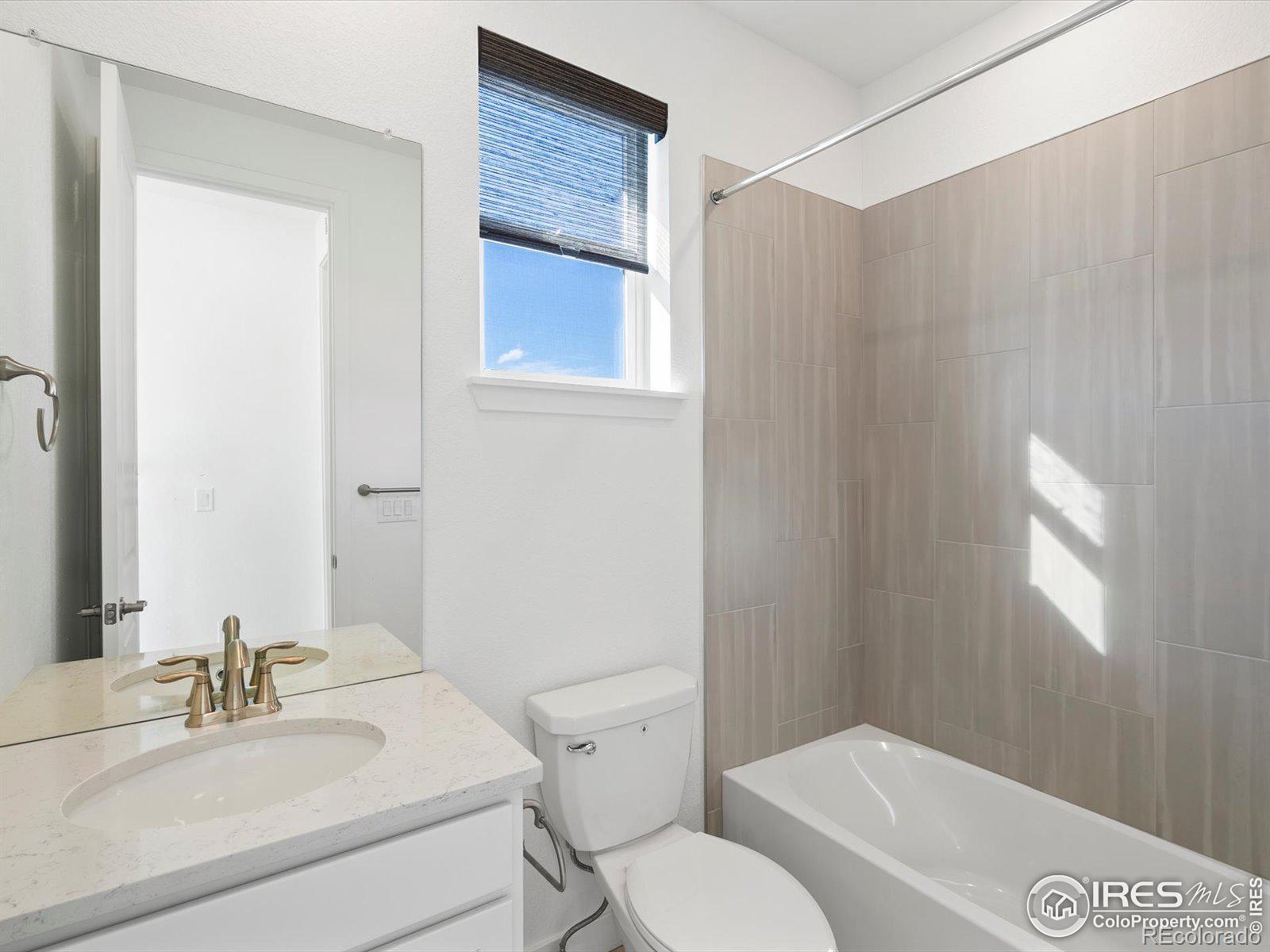 MLS Image #31 for 928  farrier lane,lafayette, Colorado