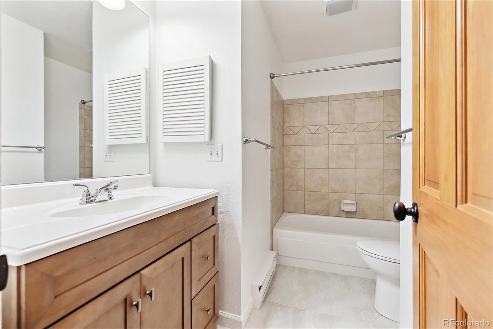 MLS Image #25 for 2488 s victor street,aurora, Colorado