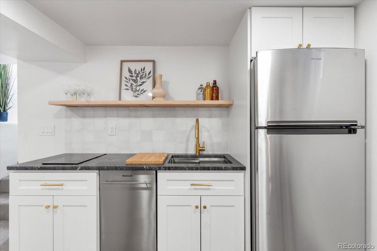 MLS Image #17 for 2647 n high street,denver, Colorado