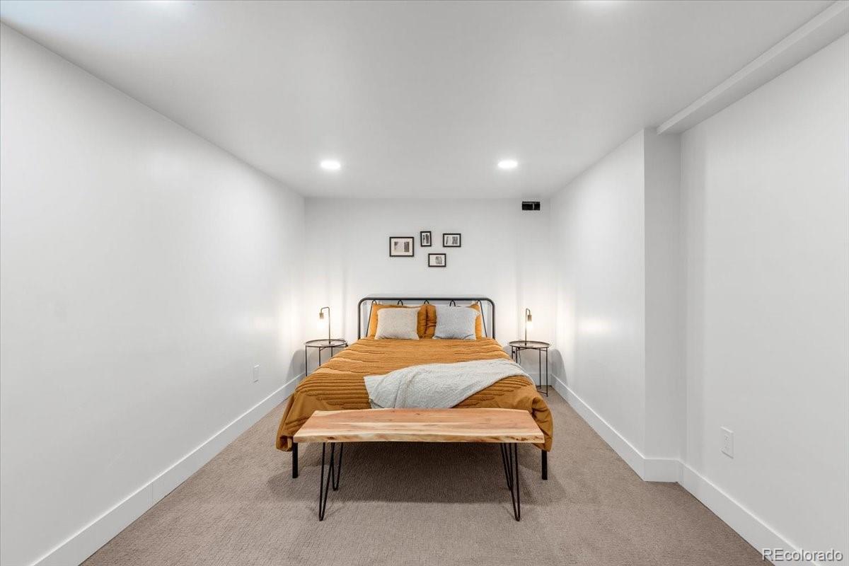 MLS Image #20 for 2647 n high street,denver, Colorado