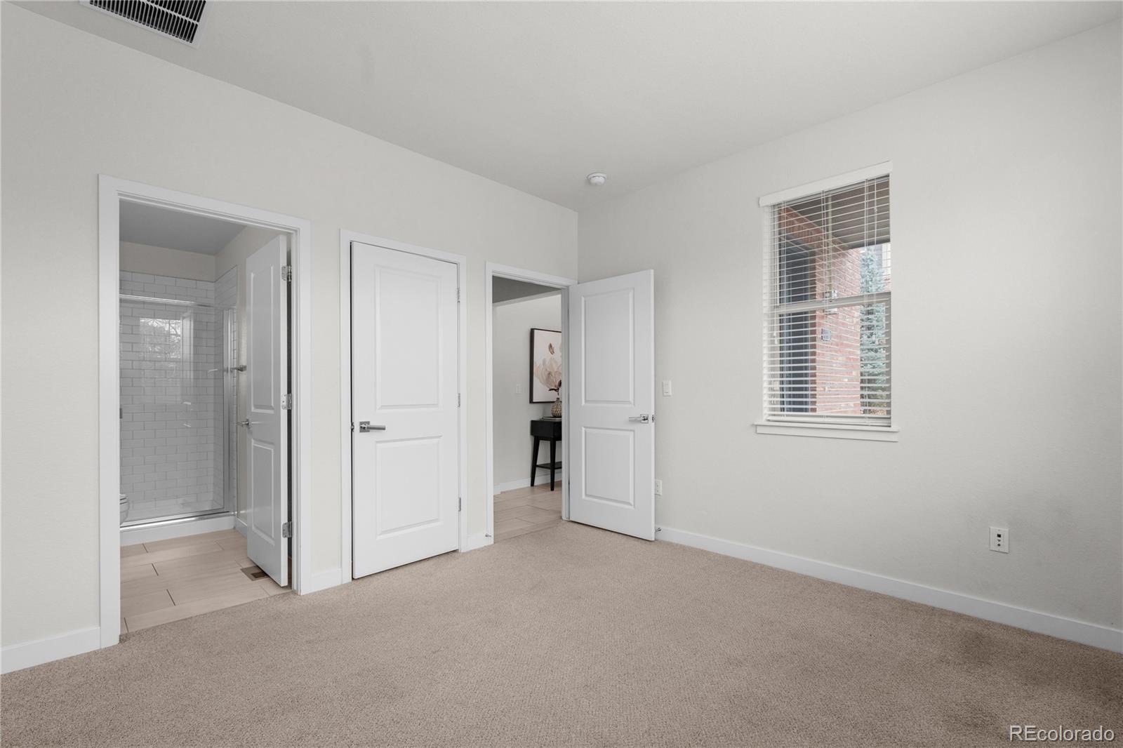 MLS Image #22 for 188 s locust street,denver, Colorado