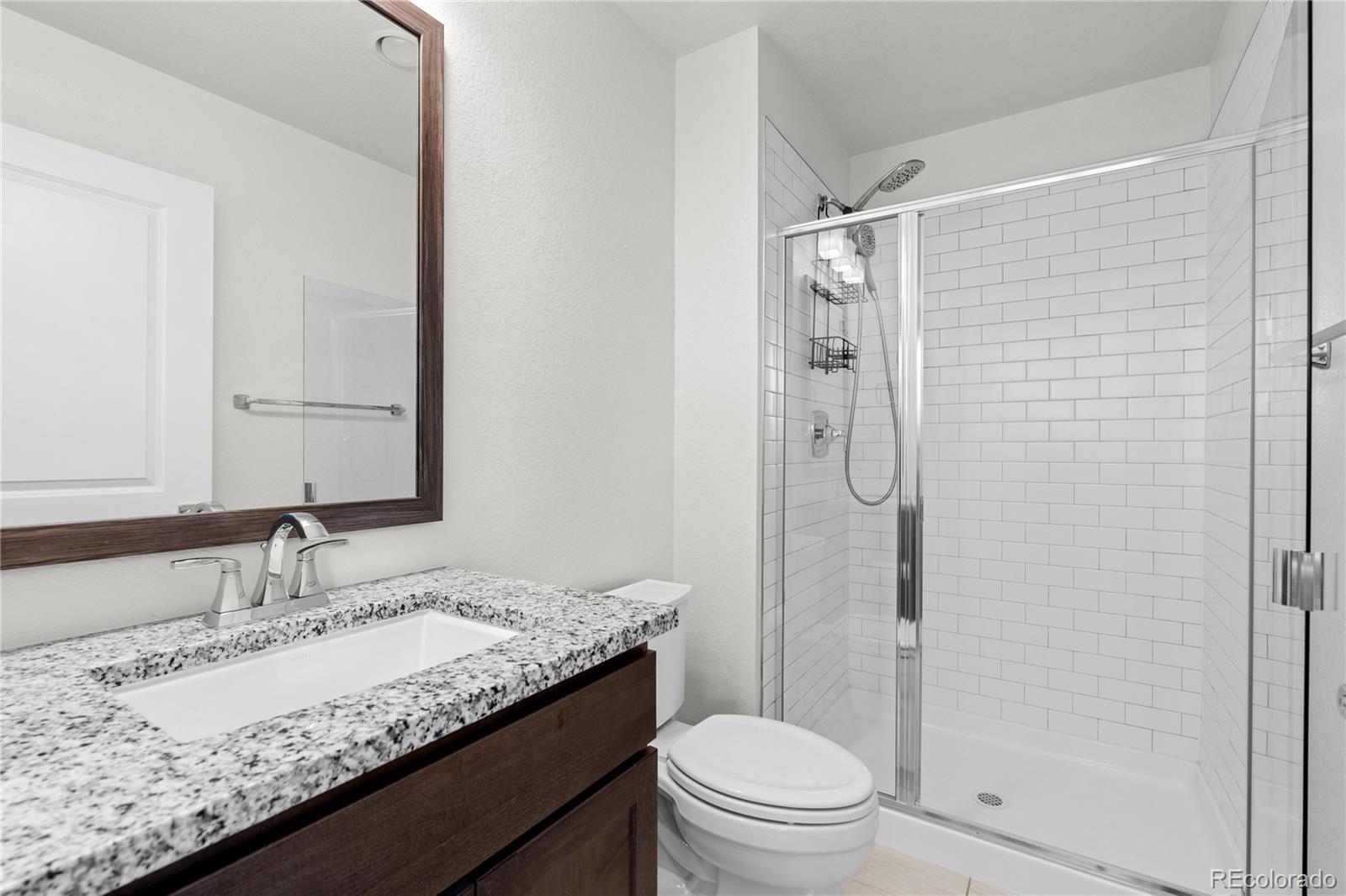 MLS Image #23 for 188 s locust street,denver, Colorado