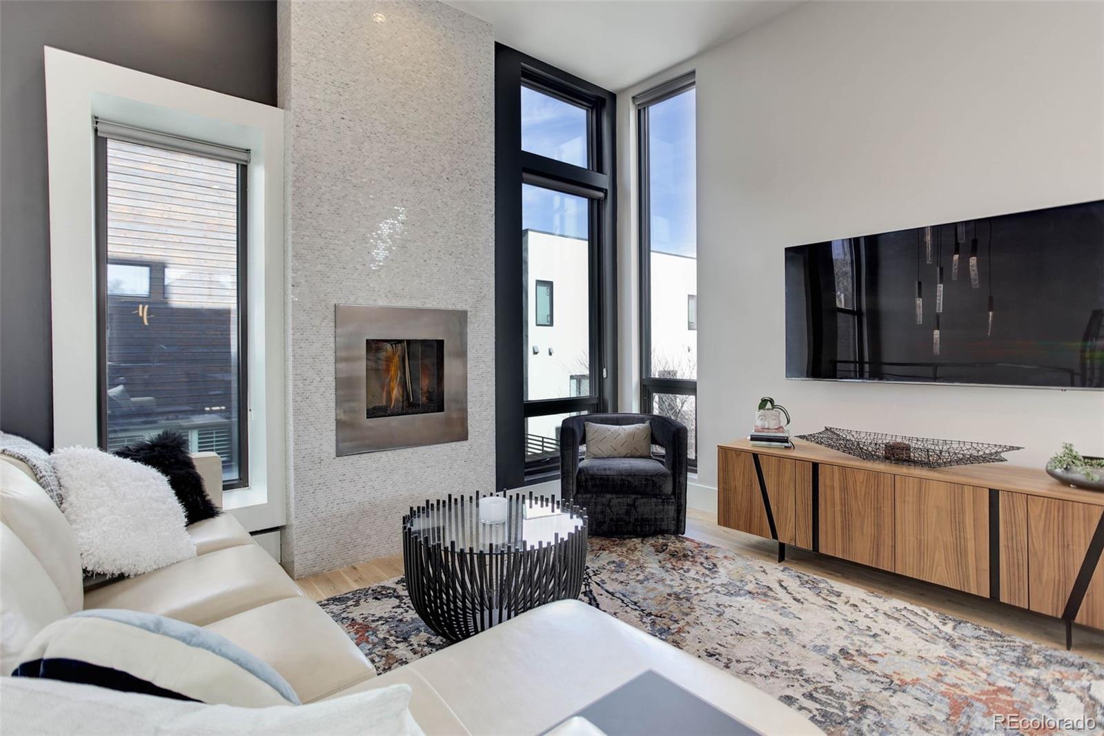 MLS Image #10 for 2442  champa street,denver, Colorado