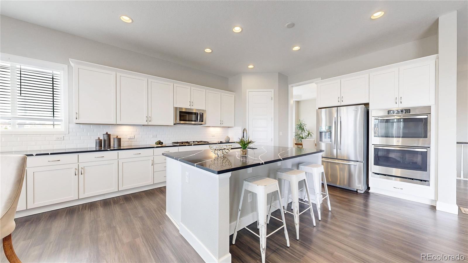 MLS Image #8 for 26783 e peakview place,aurora, Colorado
