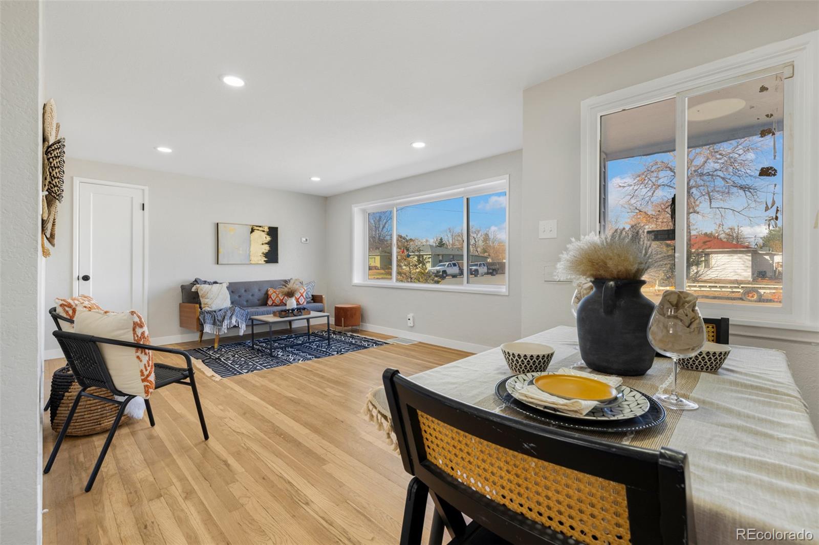 MLS Image #3 for 802  geneva street,aurora, Colorado