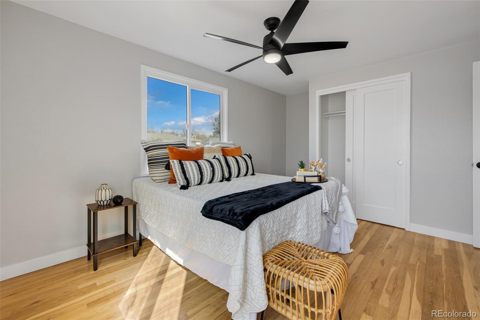 MLS Image #9 for 802  geneva street,aurora, Colorado