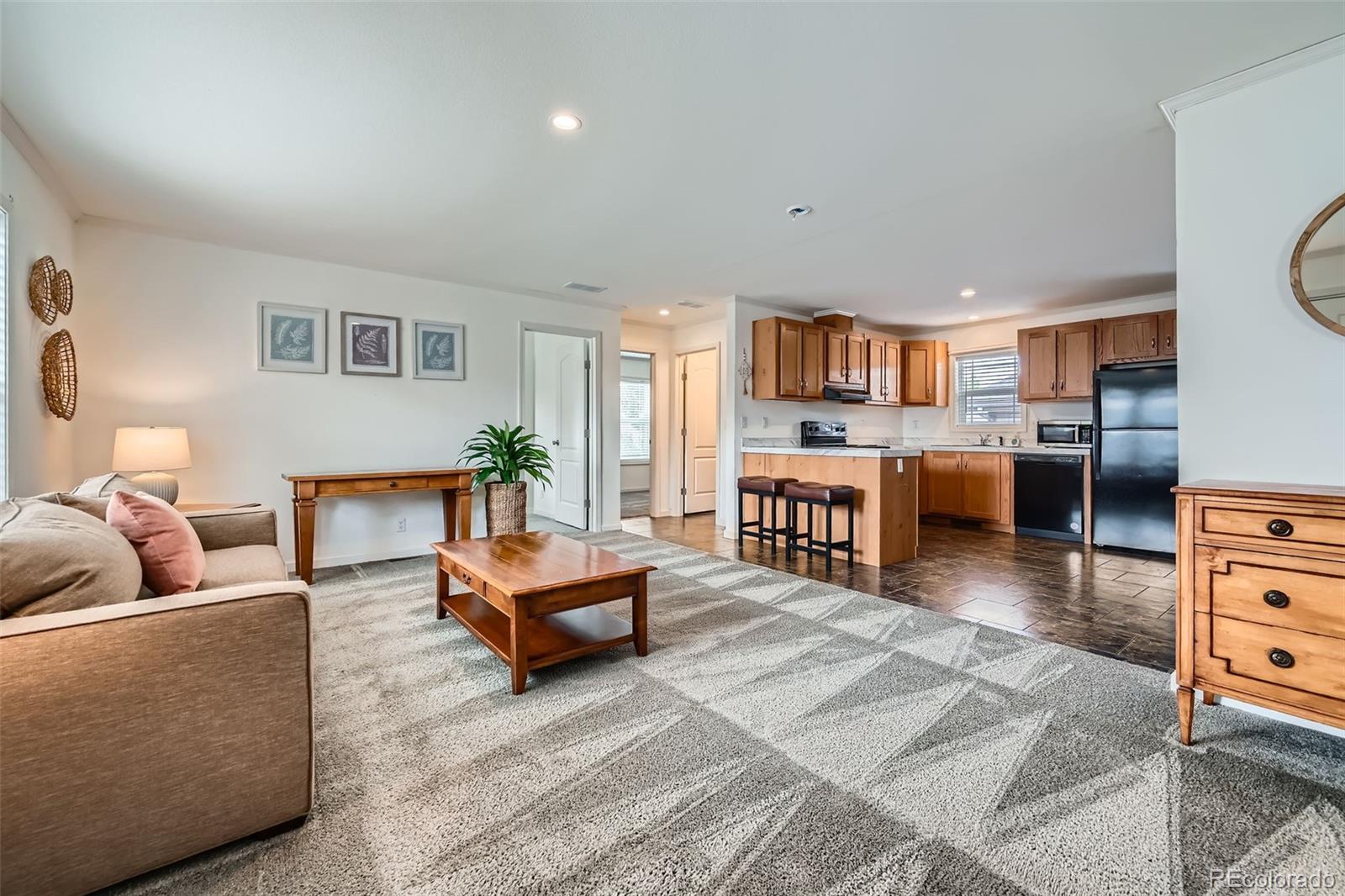 MLS Image #4 for 828  glen barr street,dacono, Colorado