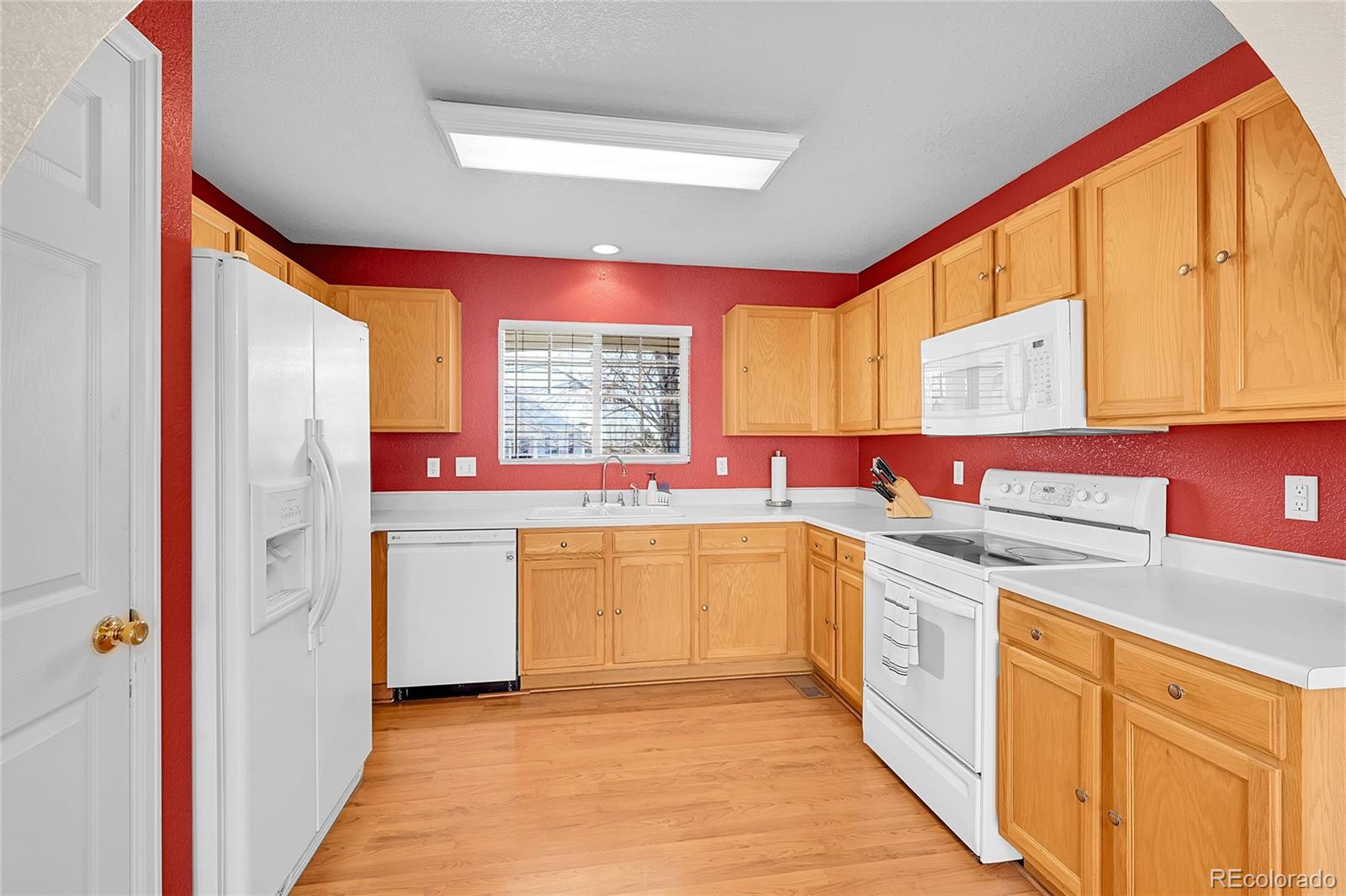 MLS Image #11 for 2035 e 99th avenue,thornton, Colorado