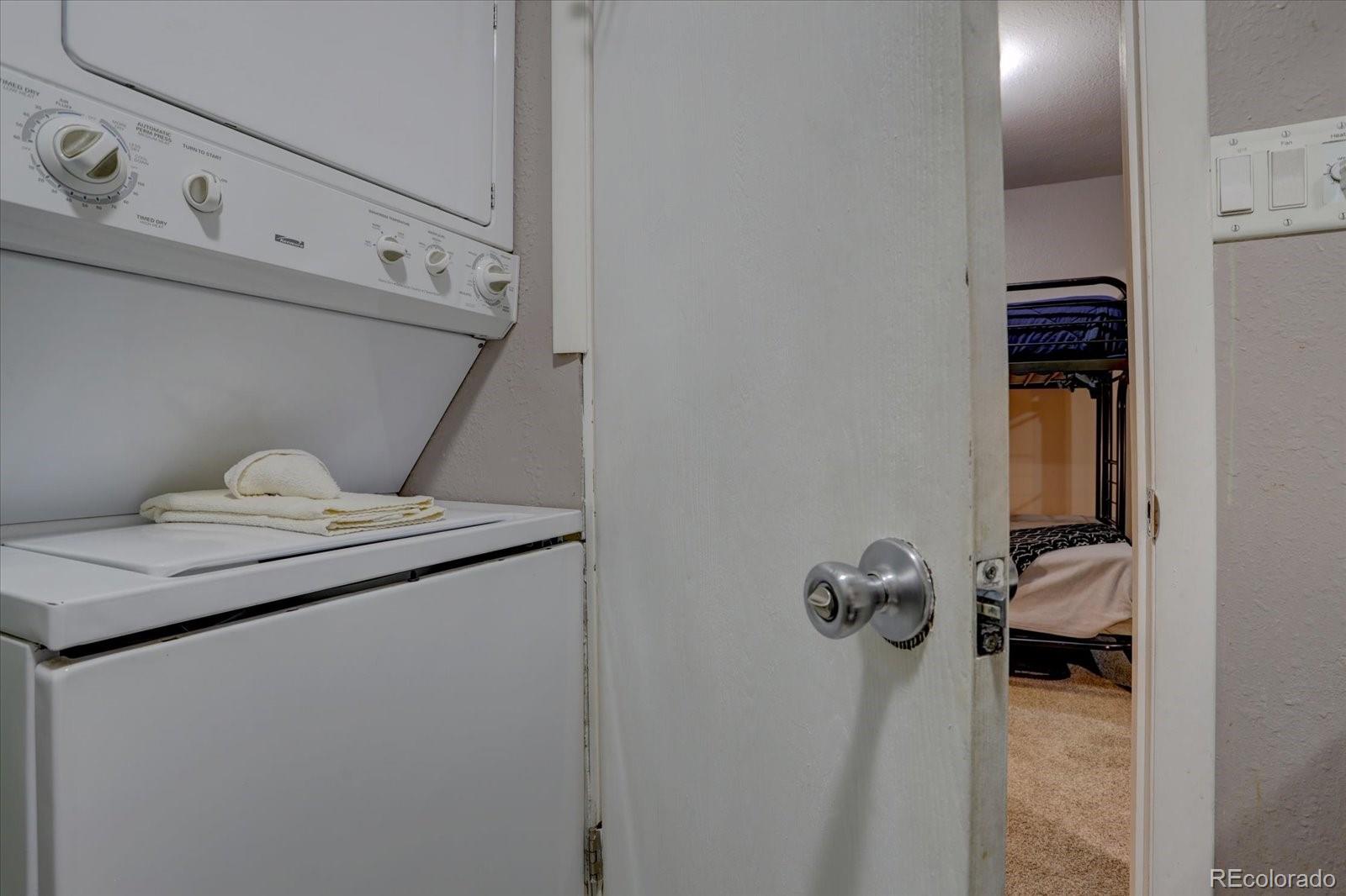 MLS Image #12 for 396  cove boulevard,dillon, Colorado