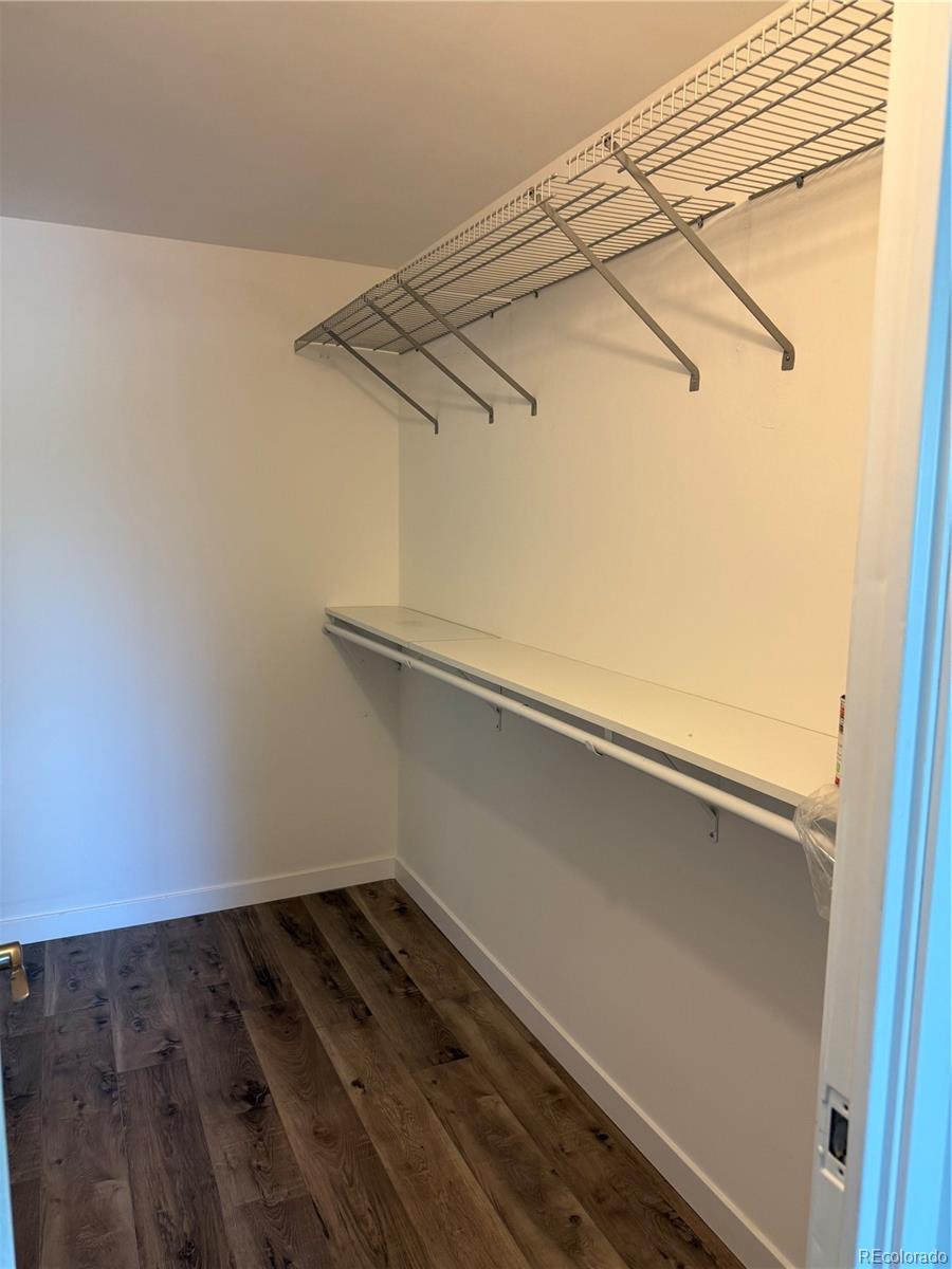 MLS Image #13 for 3460 s poplar street,denver, Colorado