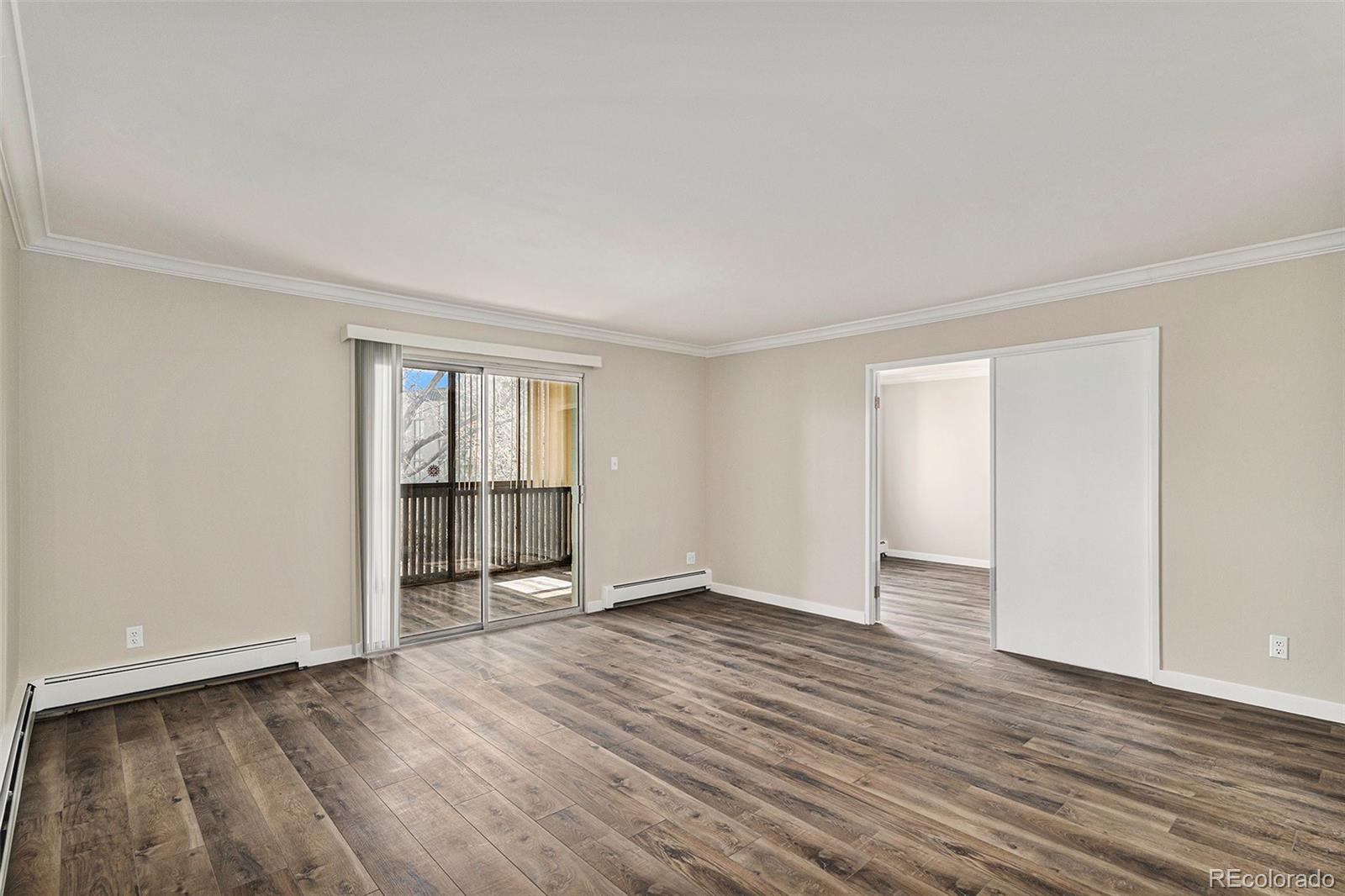 MLS Image #7 for 3460 s poplar street,denver, Colorado