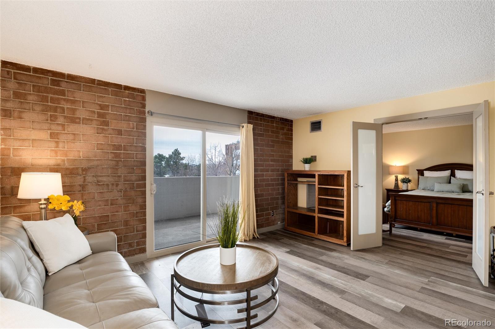 MLS Image #10 for 2880 s locust street 505n,denver, Colorado
