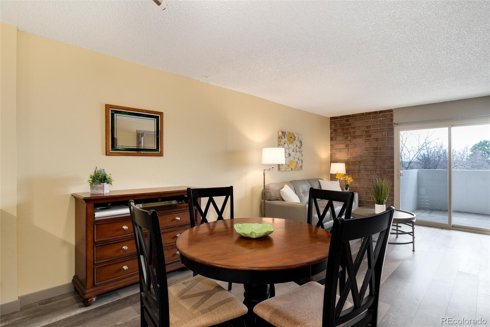 MLS Image #16 for 2880 s locust street 505n,denver, Colorado