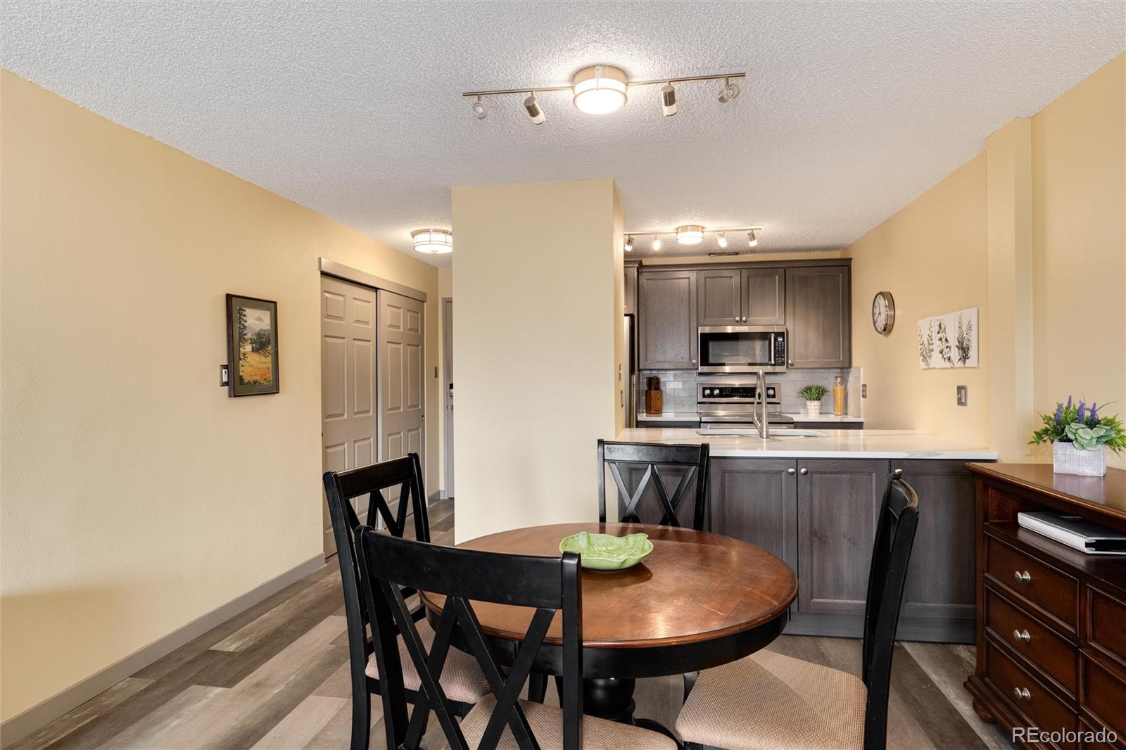 MLS Image #18 for 2880 s locust street 505n,denver, Colorado