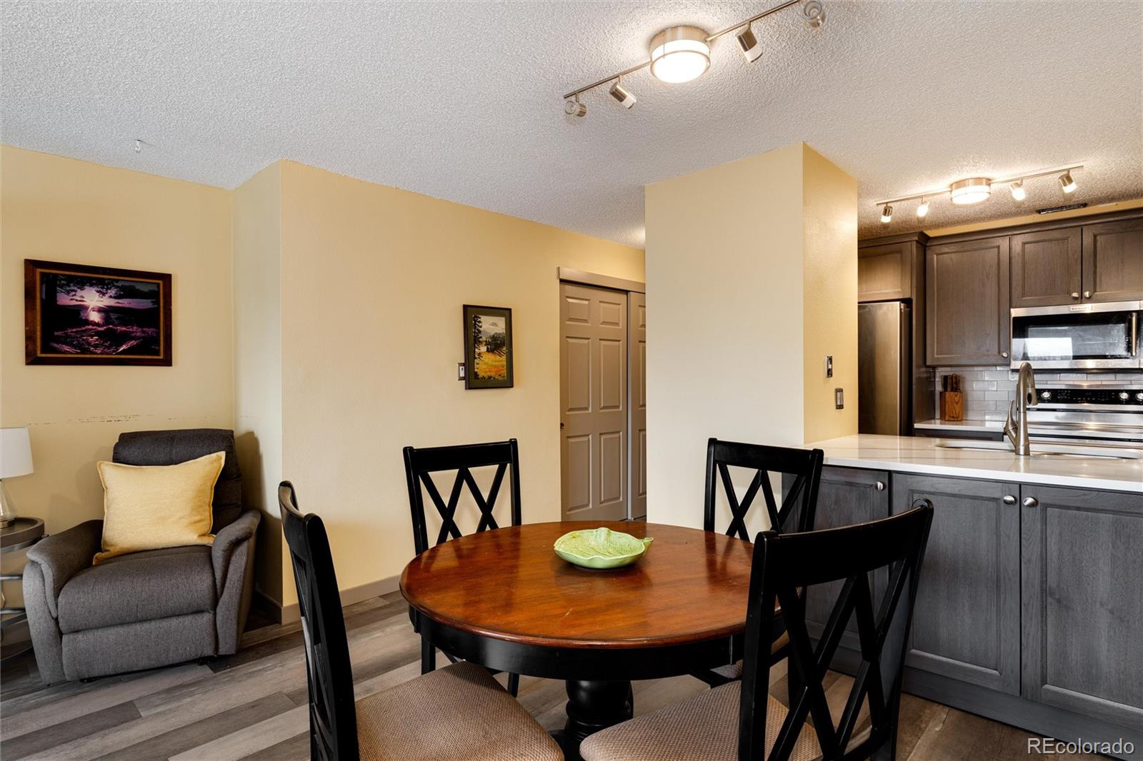MLS Image #19 for 2880 s locust street 505n,denver, Colorado
