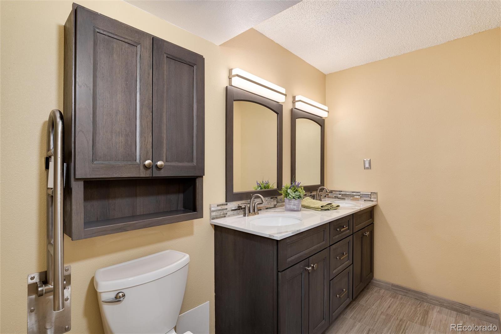 MLS Image #32 for 2880 s locust street 505n,denver, Colorado