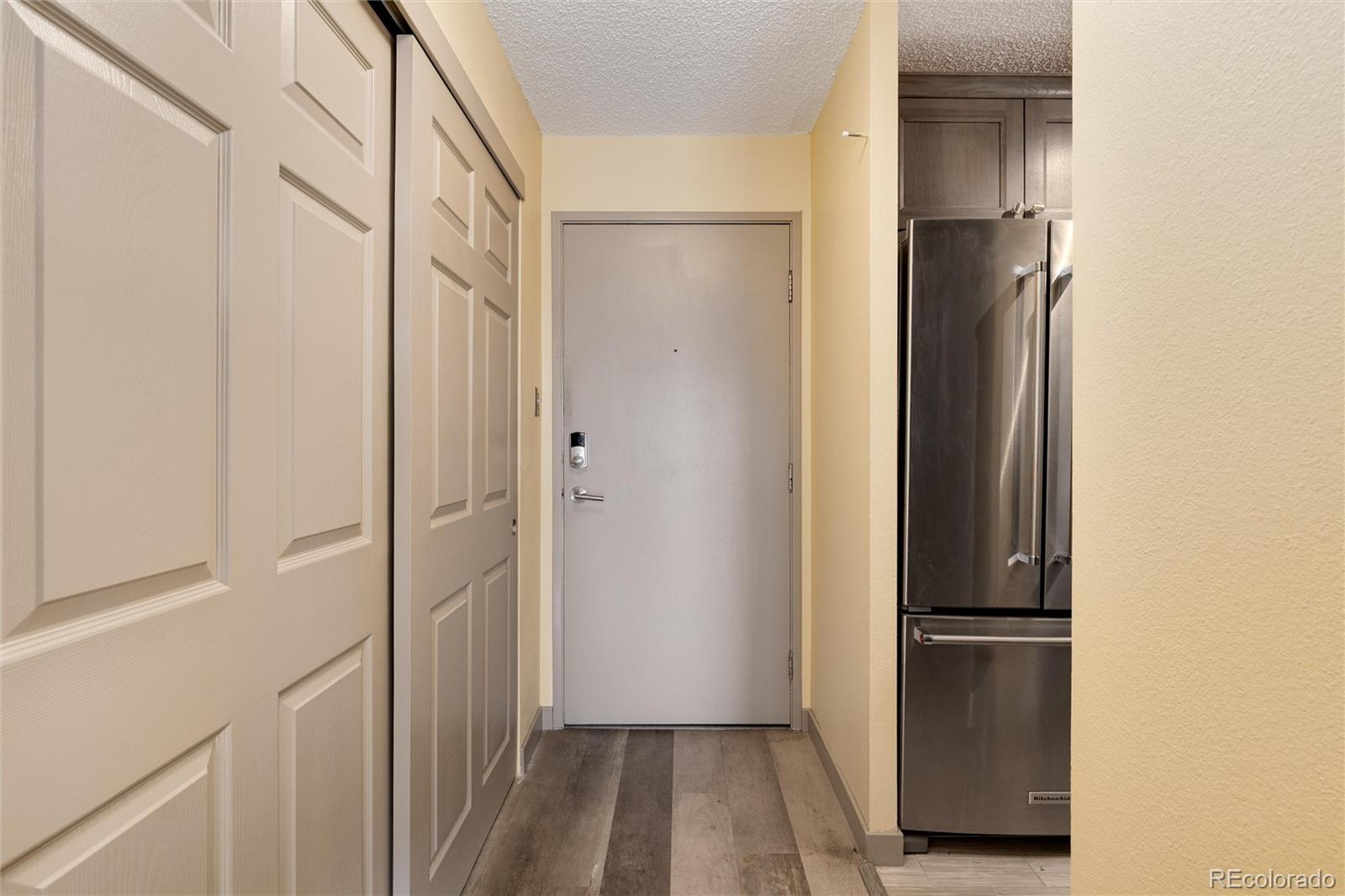 MLS Image #9 for 2880 s locust street 505n,denver, Colorado