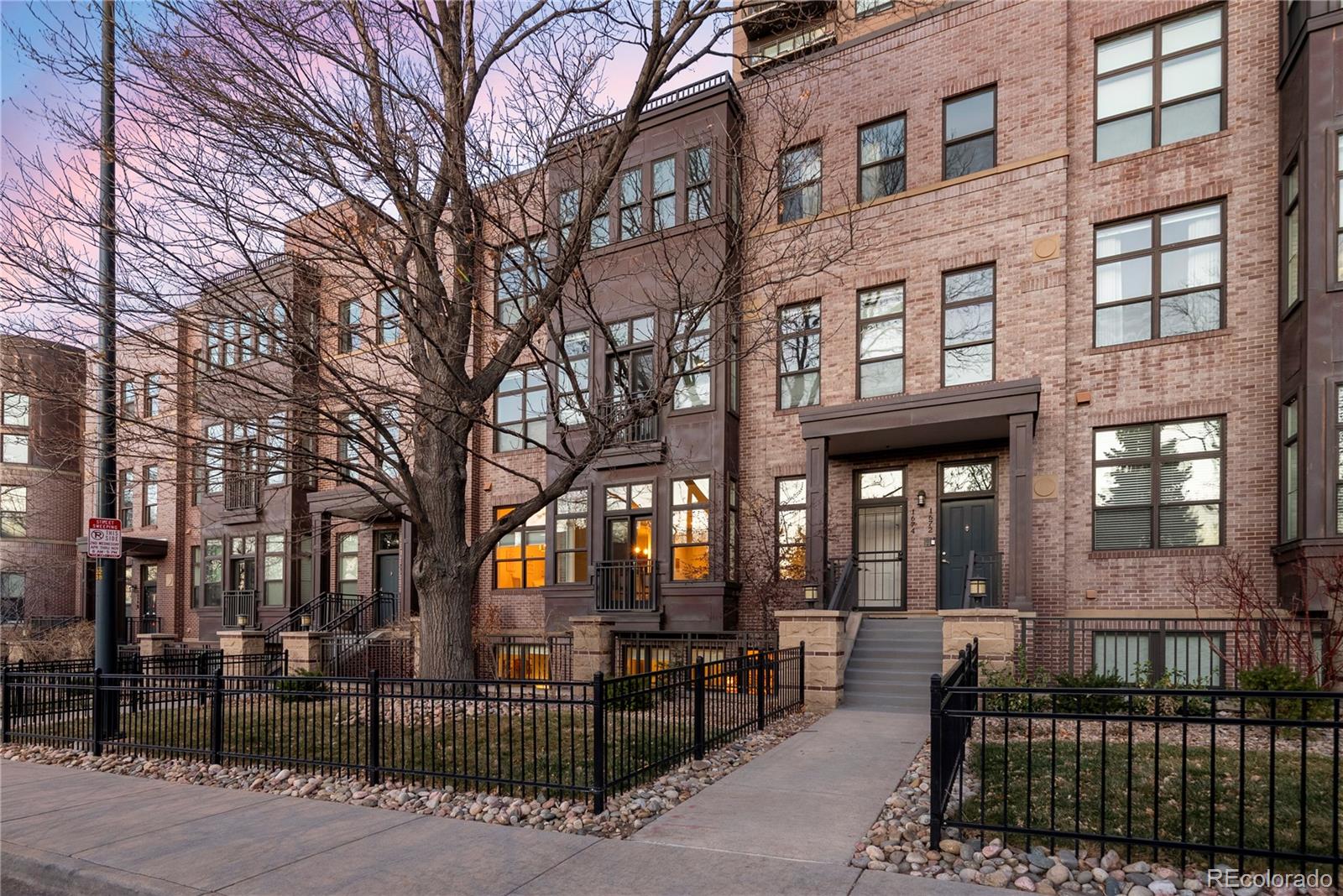 MLS Image #48 for 1674  fillmore street,denver, Colorado
