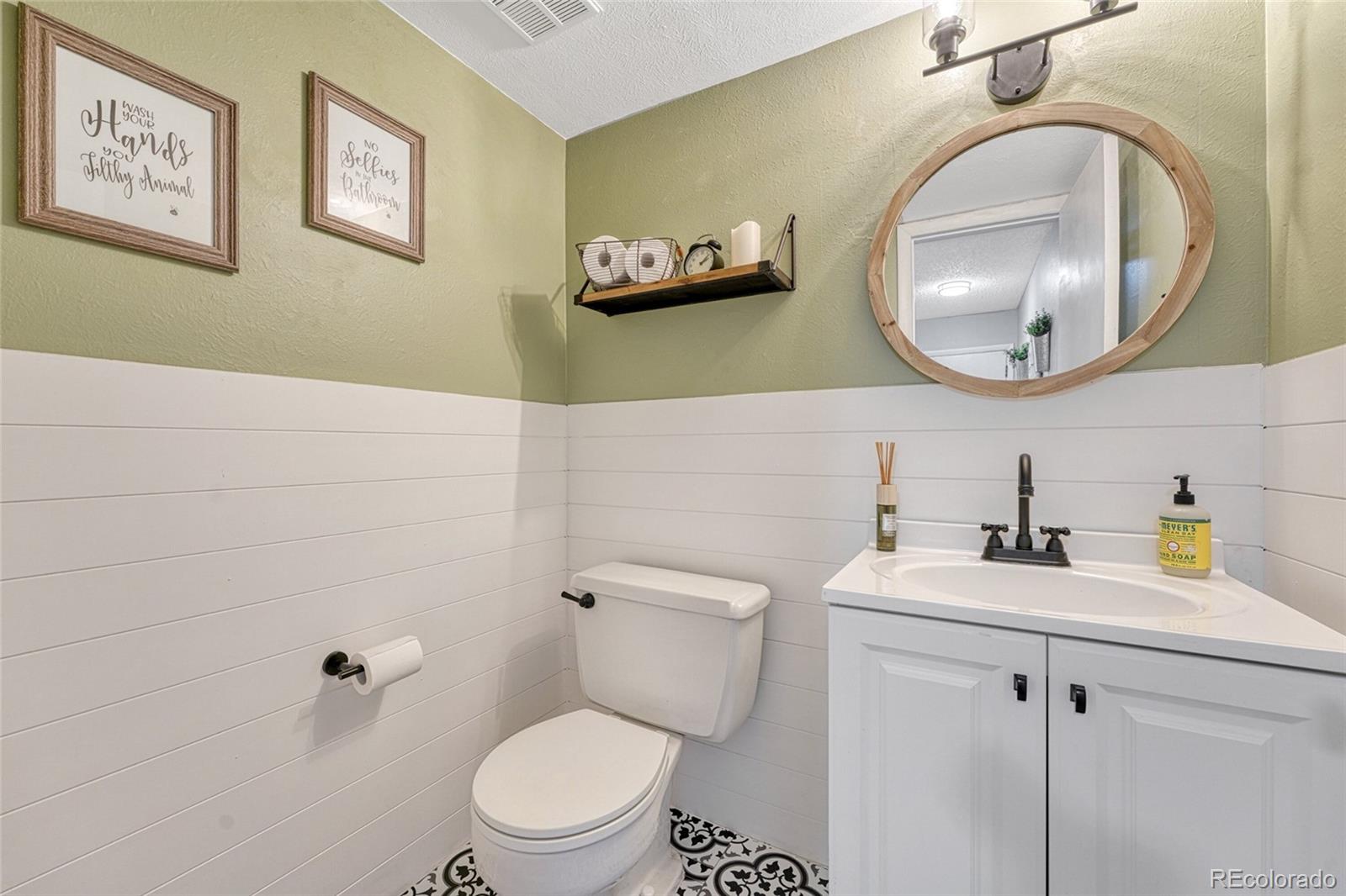 MLS Image #12 for 750  tabor street,lakewood, Colorado