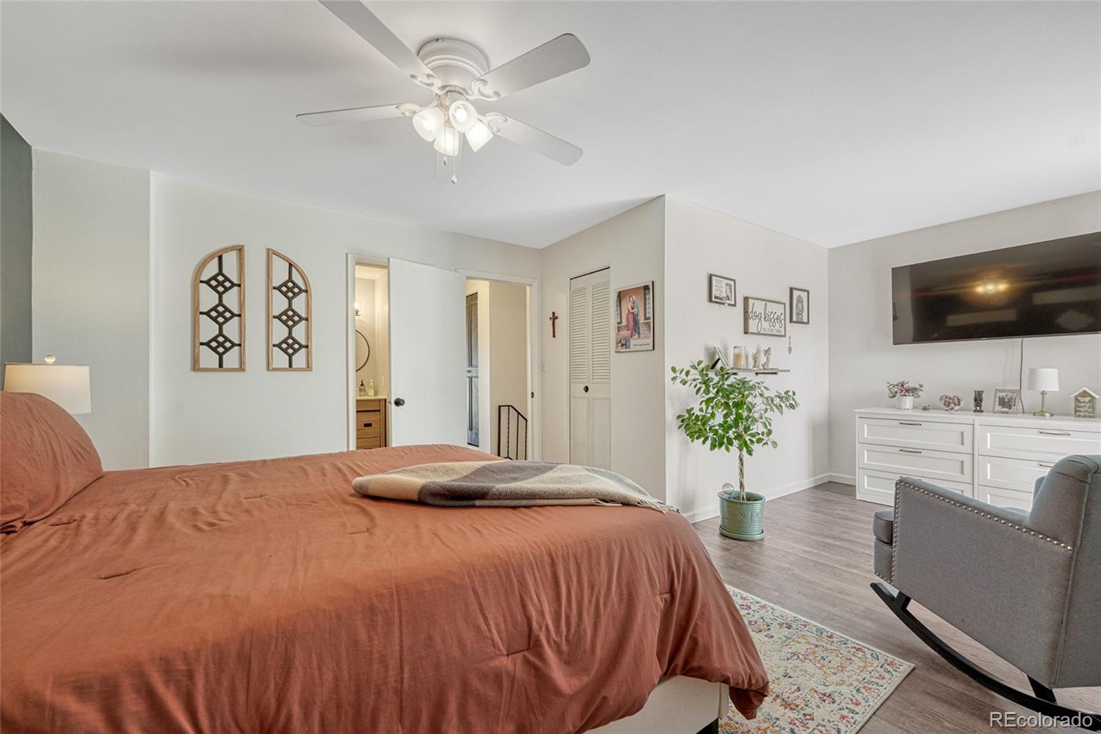 MLS Image #14 for 750  tabor street,lakewood, Colorado