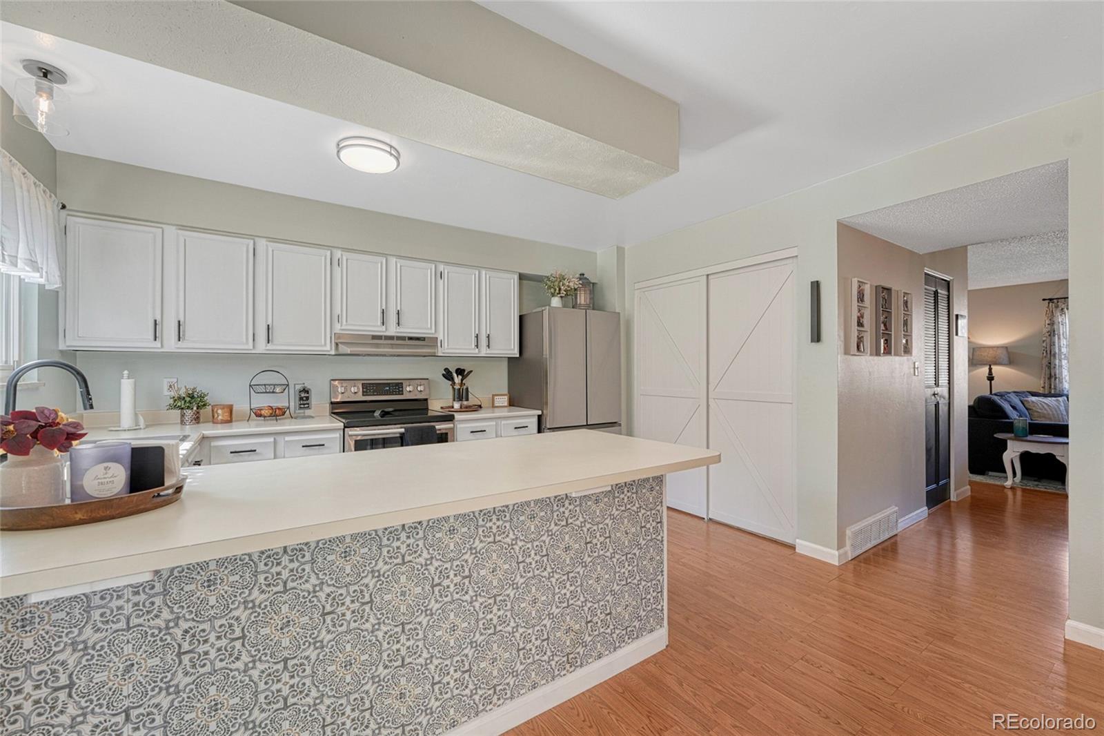 MLS Image #6 for 750  tabor street,lakewood, Colorado