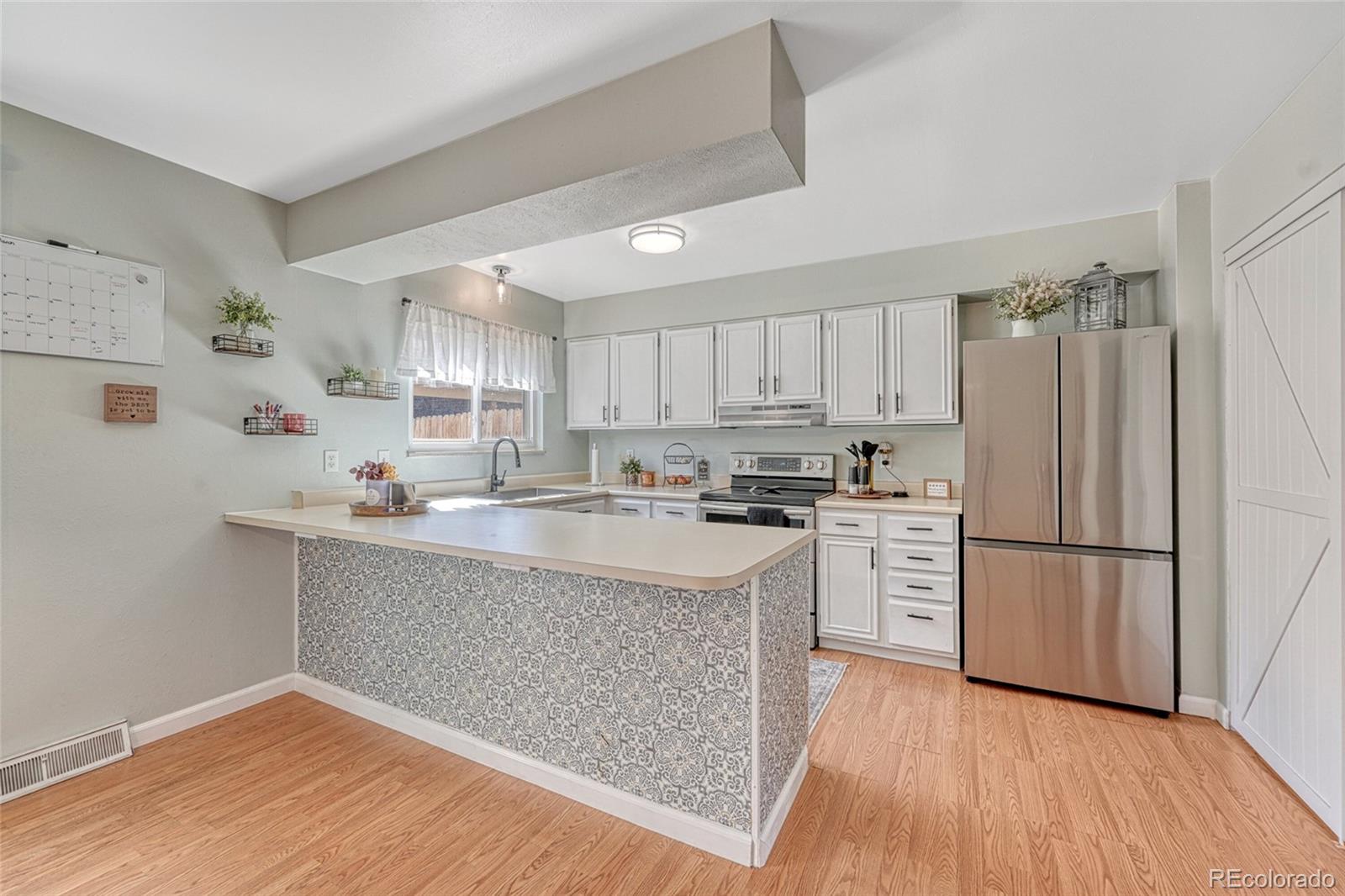 MLS Image #8 for 750  tabor street,lakewood, Colorado