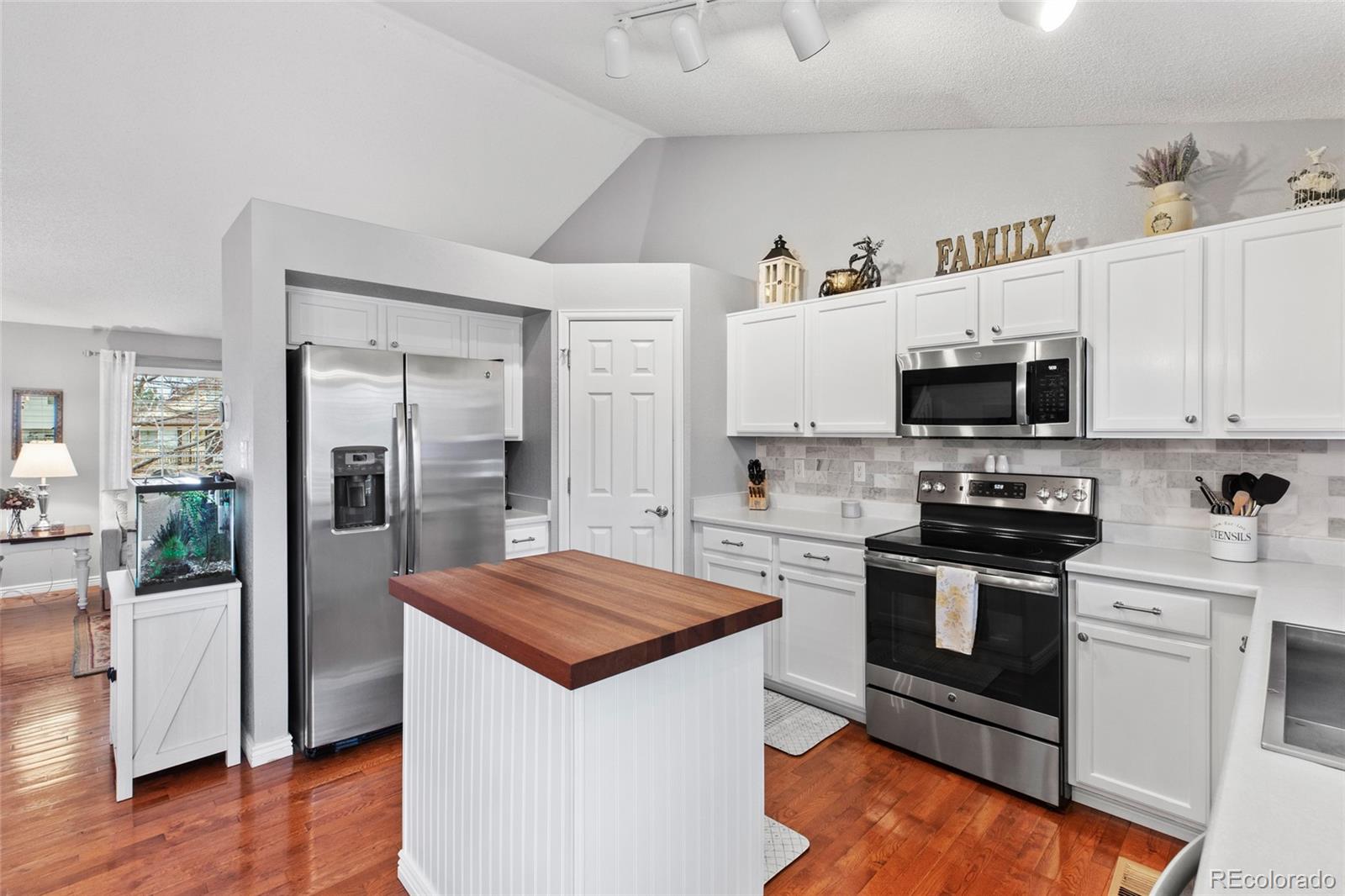 MLS Image #9 for 5426  bobcat street,frederick, Colorado