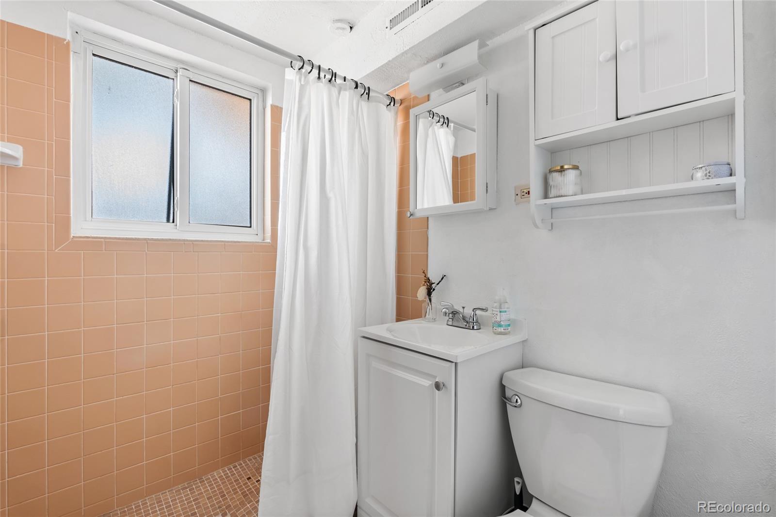 MLS Image #16 for 1940 s wolff street,denver, Colorado